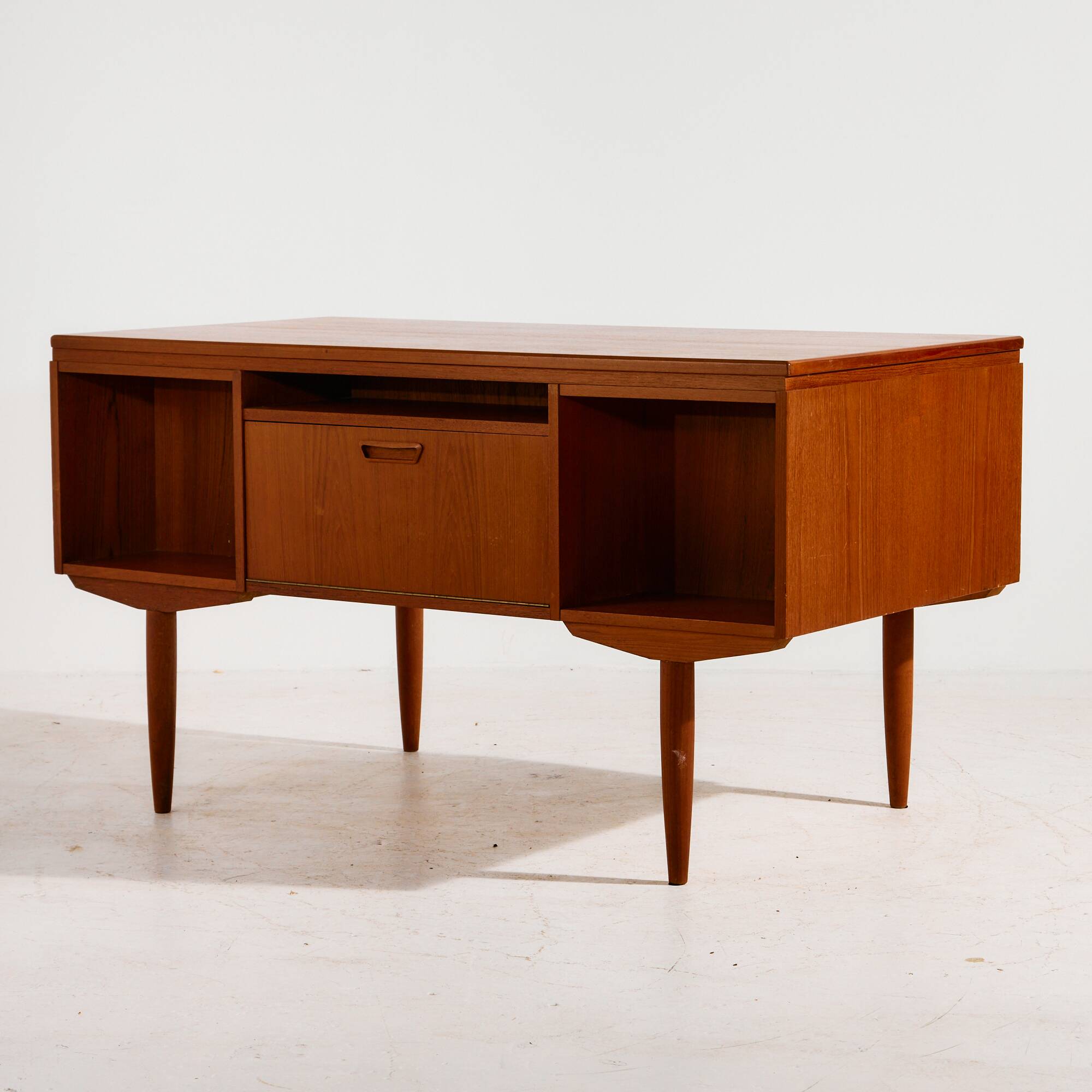 Teak desk