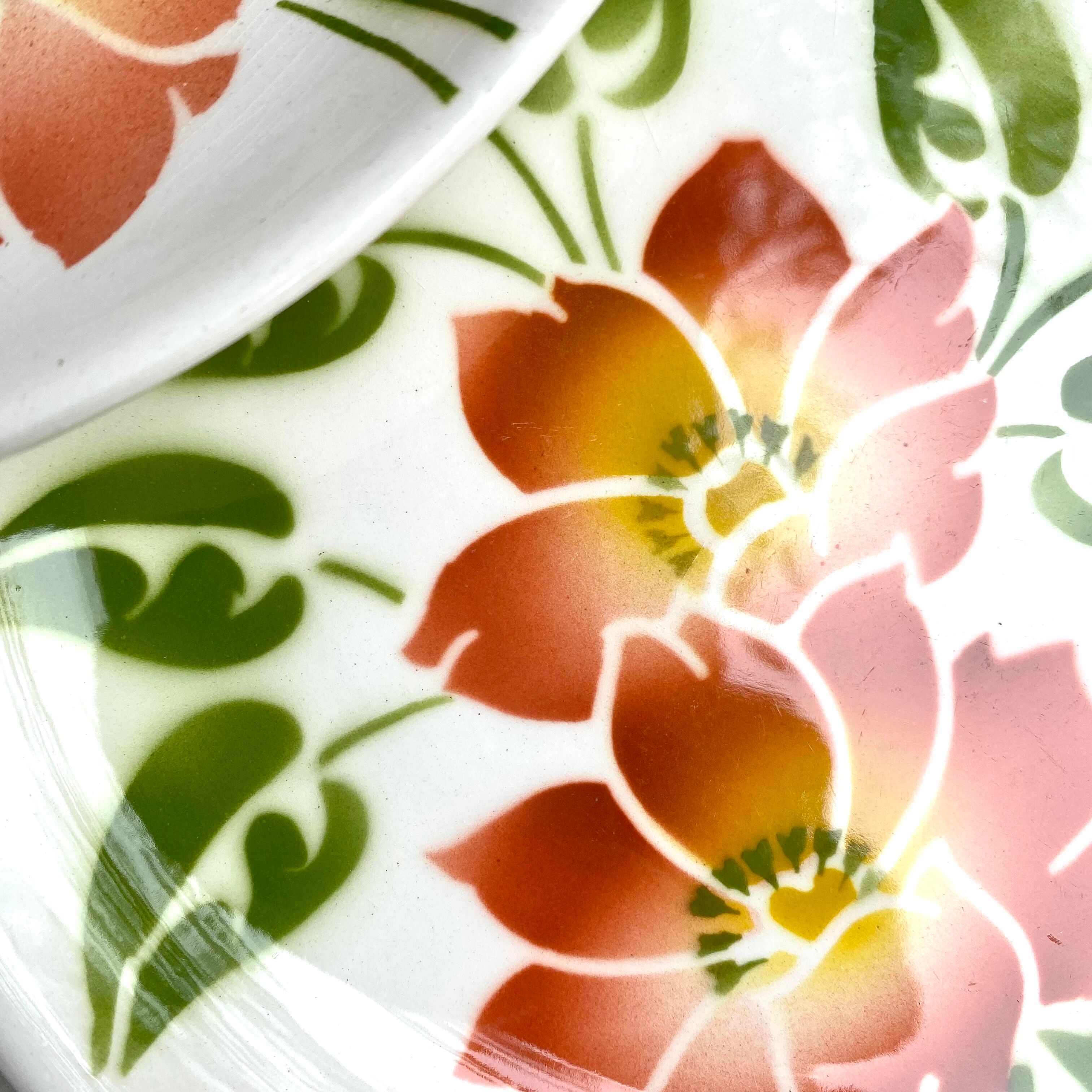 Dessert plates Moulin des loups Ontario