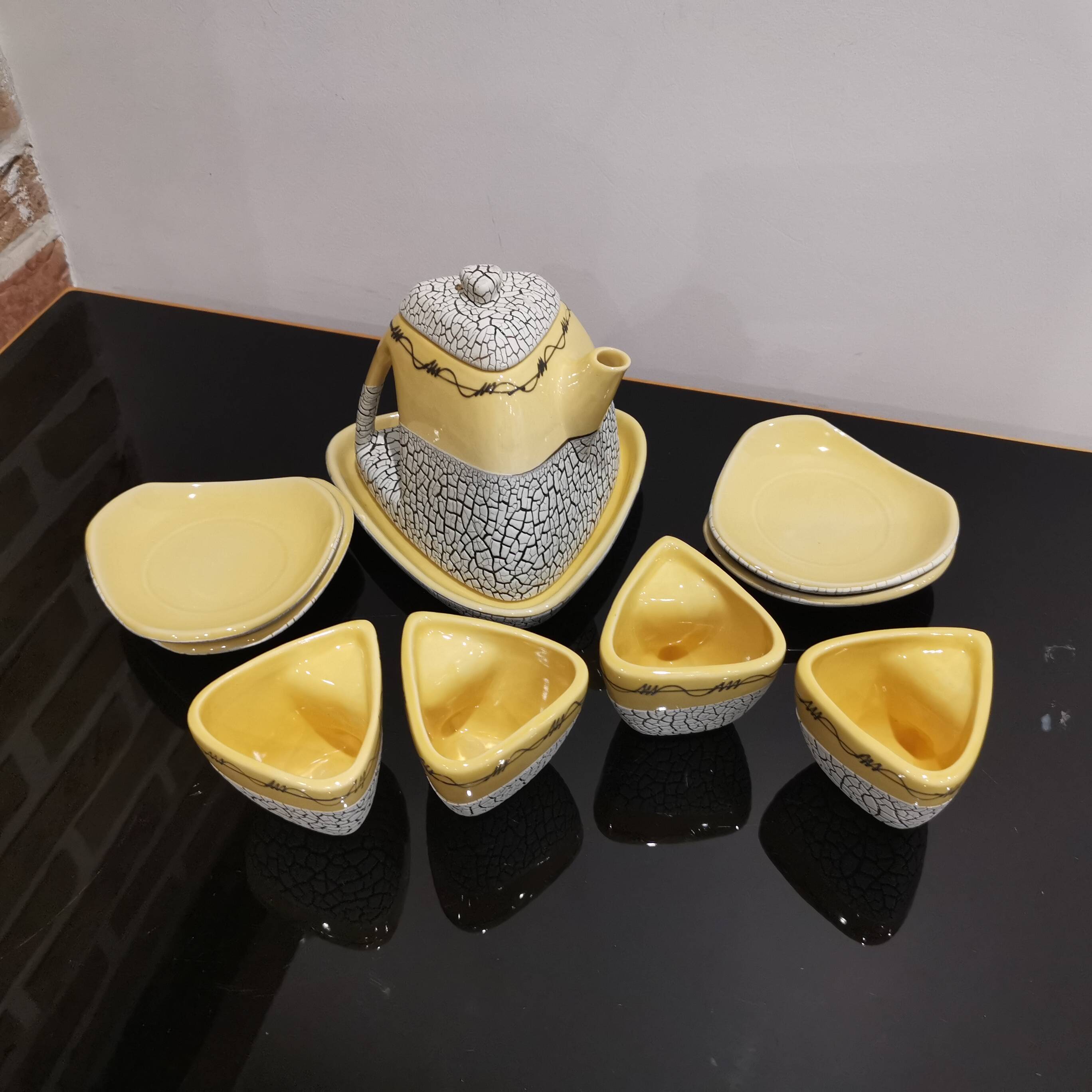 Cracked yellow Bat Trang tea set made in Vietnam