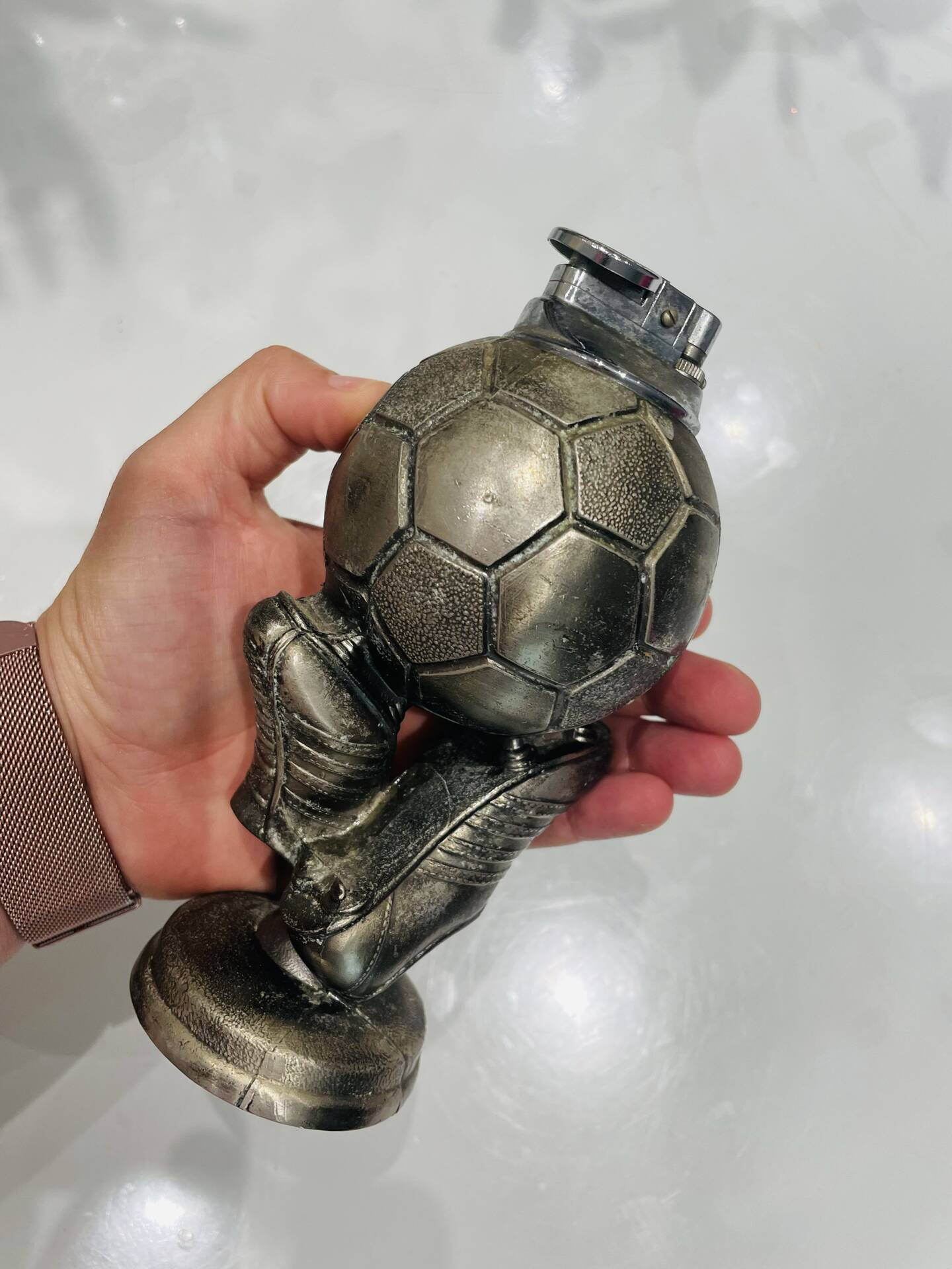 Briquet ballon de foot année 90