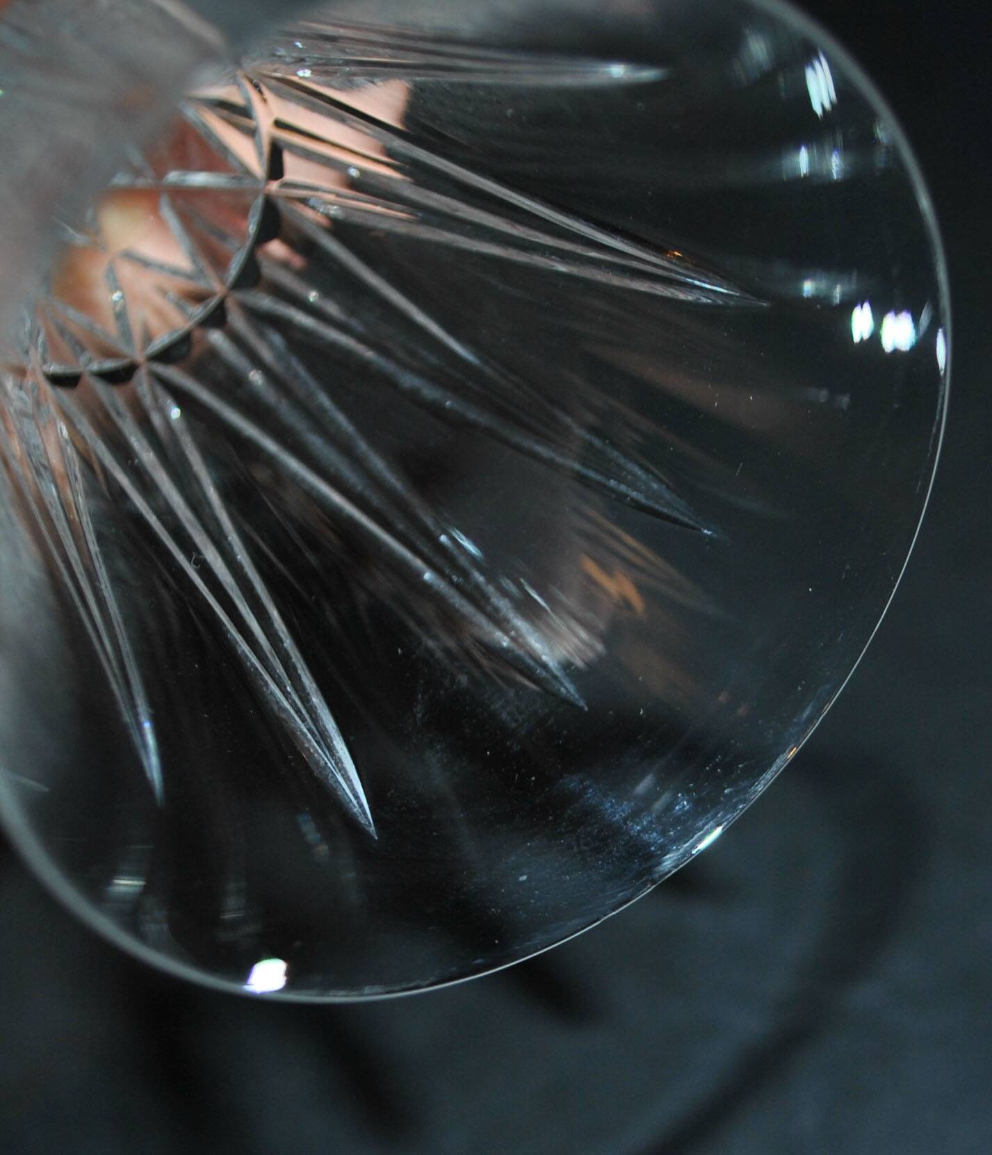 Set of 5 tarn champagne flutes in cut crystal from saint-louis h18.7cm