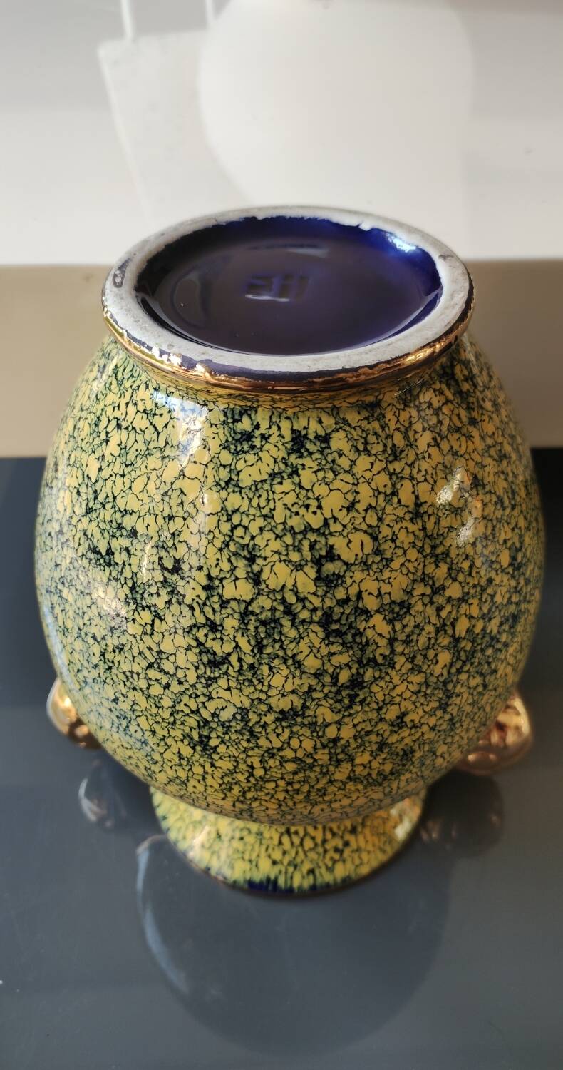 Crackle effect ball vase Signed FBA France In incorporated molecular enamels