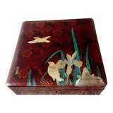 Lacquered wooden box/box with art nouveau decor