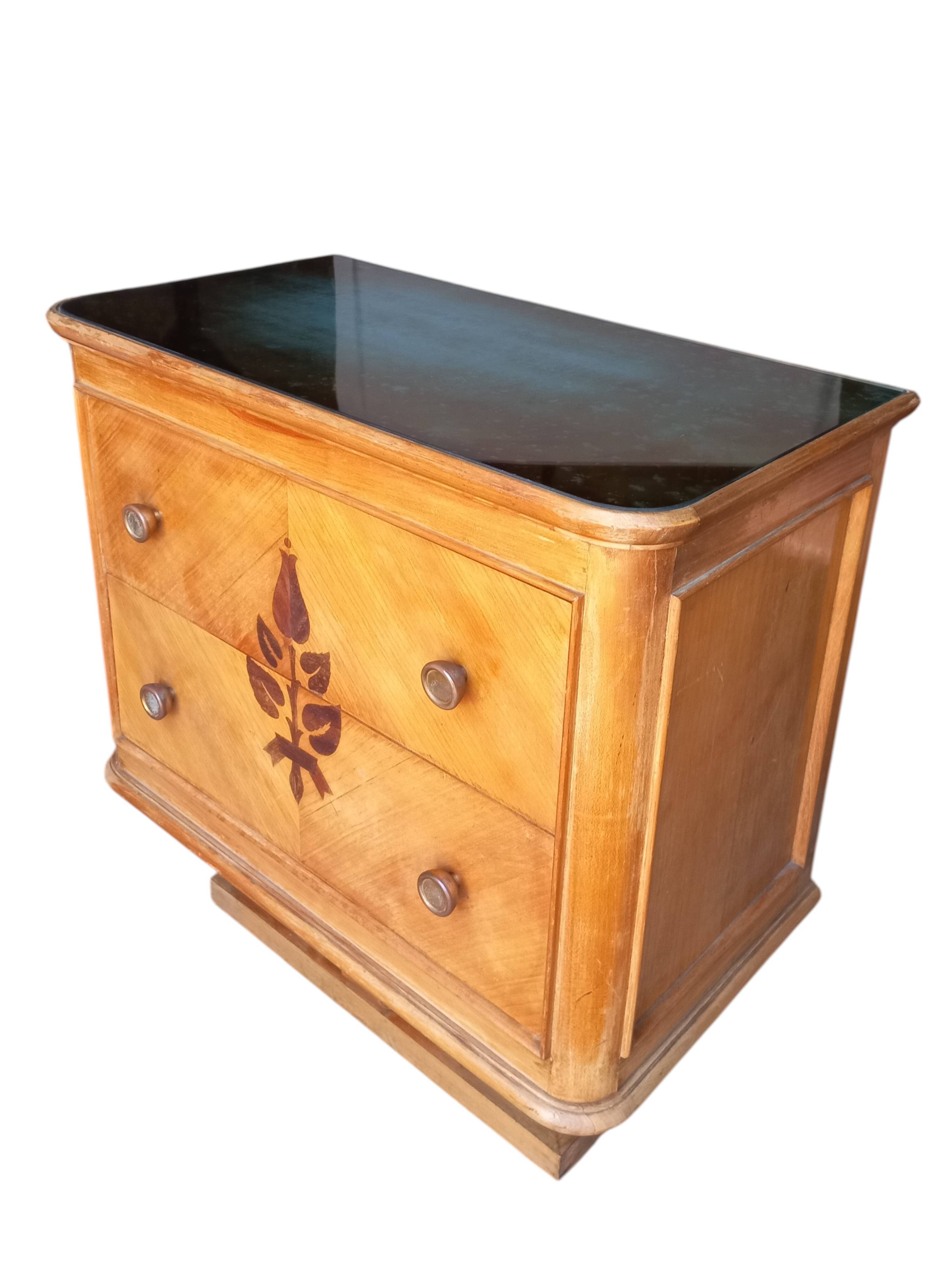 Small Art Deco chest of drawers