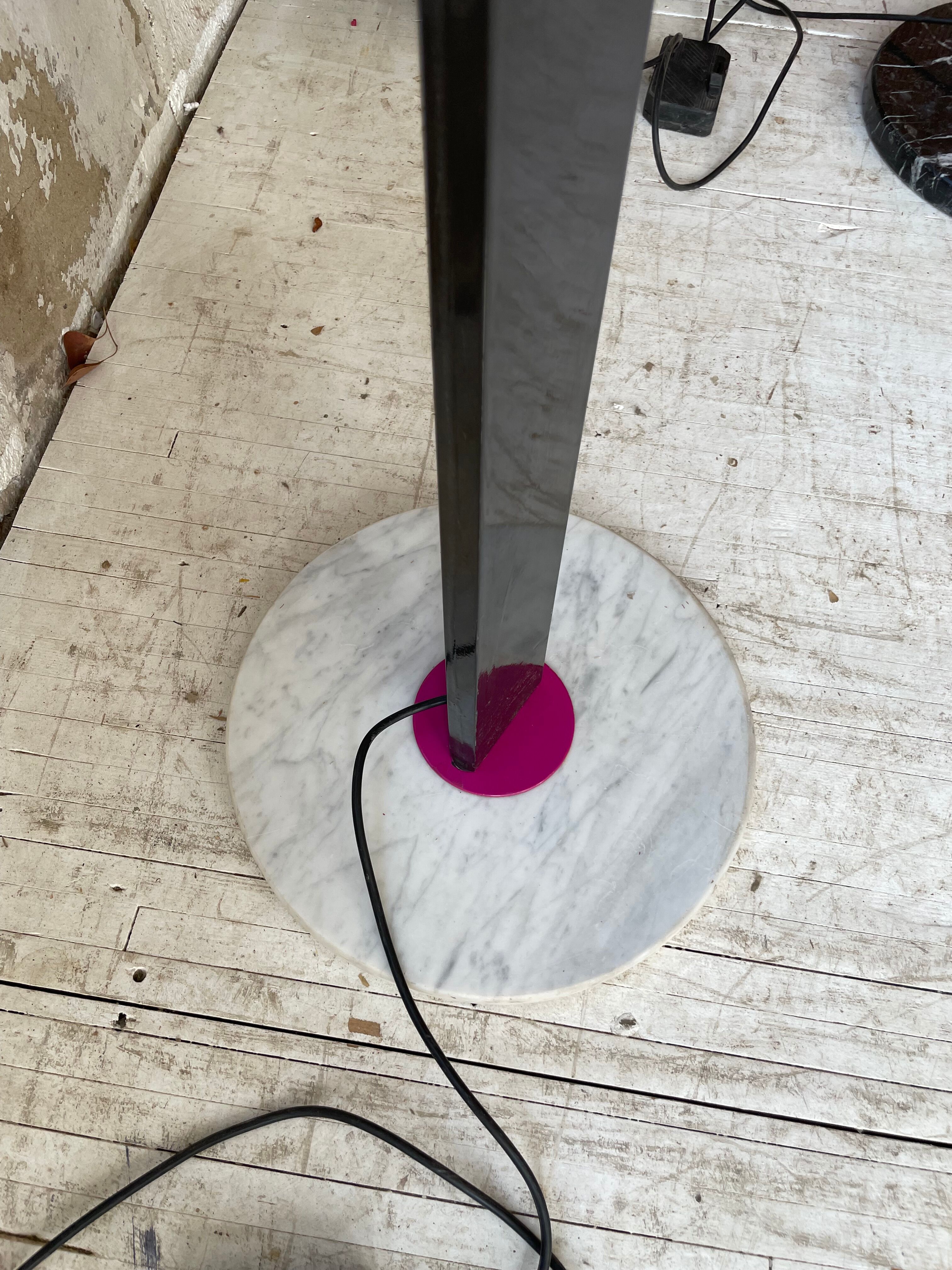 Memphis 80s pink and marble floor lamp