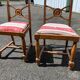 Paire de chaises anciennes bois noyer rosace coussin rayé rouge