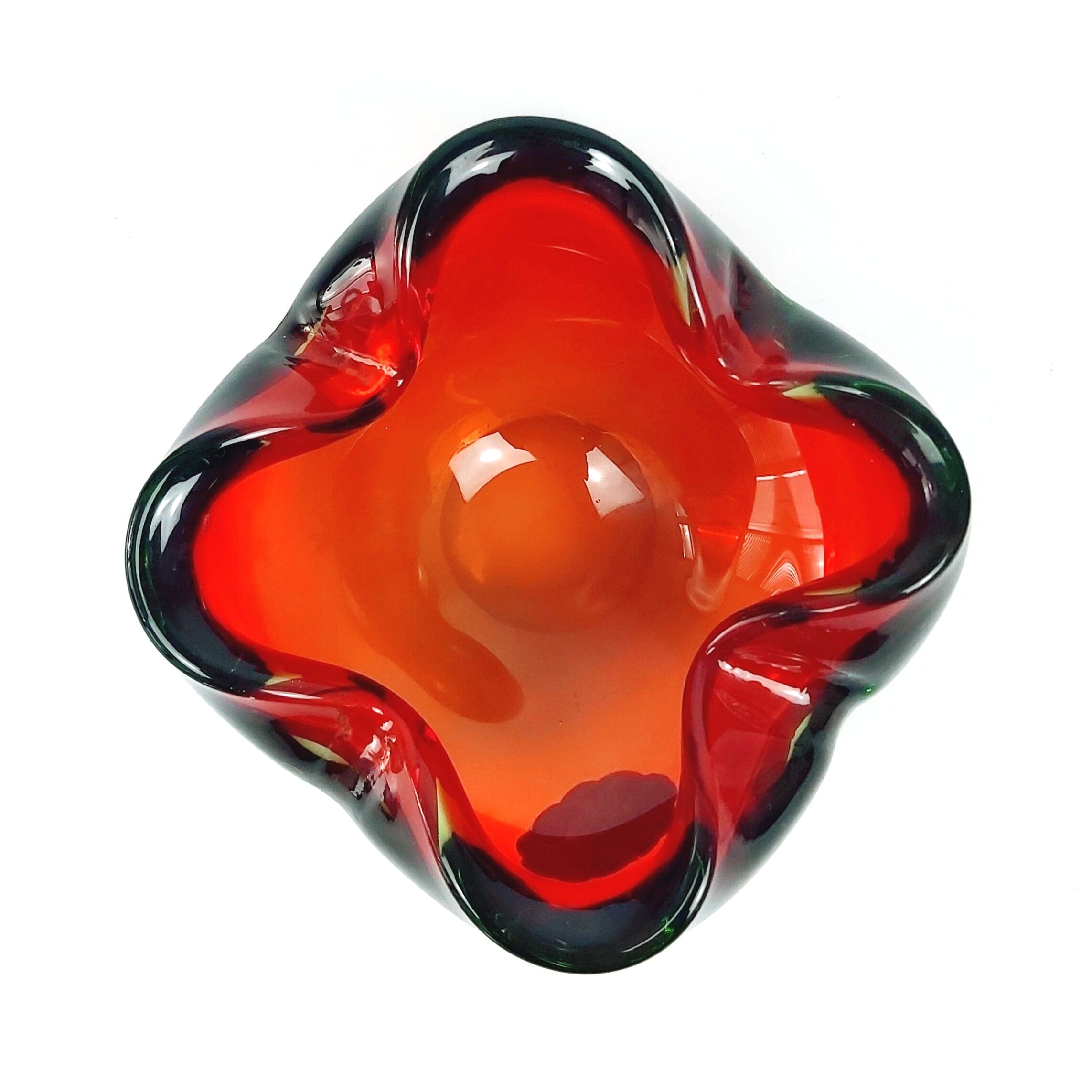 Cendrier en verre de murano du milieu du siècle, années 1960