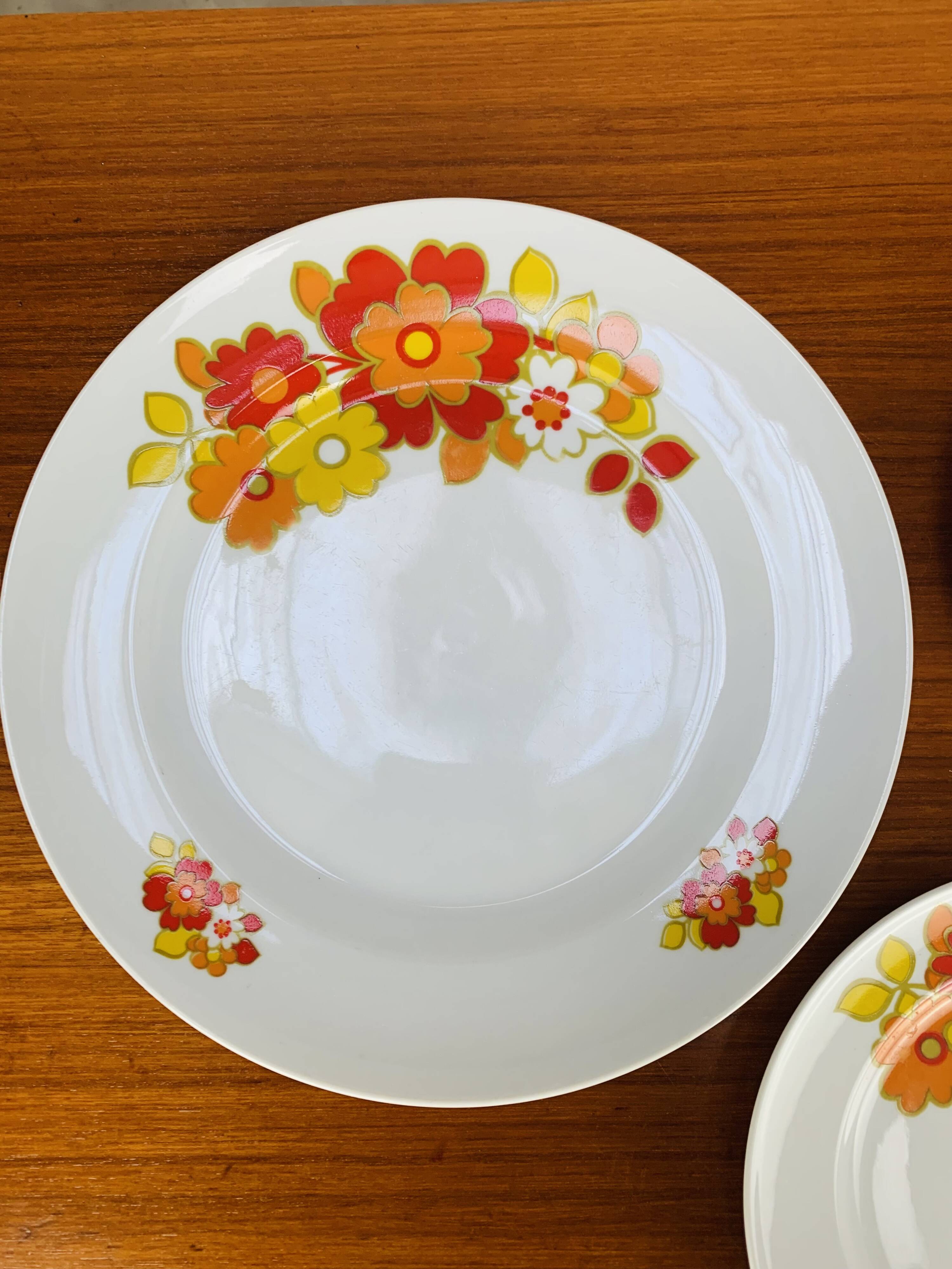 Tea and dessert set of 6 cups, German porcelain, flowers, 70s