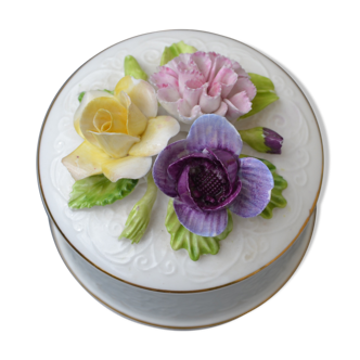 English porcelain jewelry box 20th century