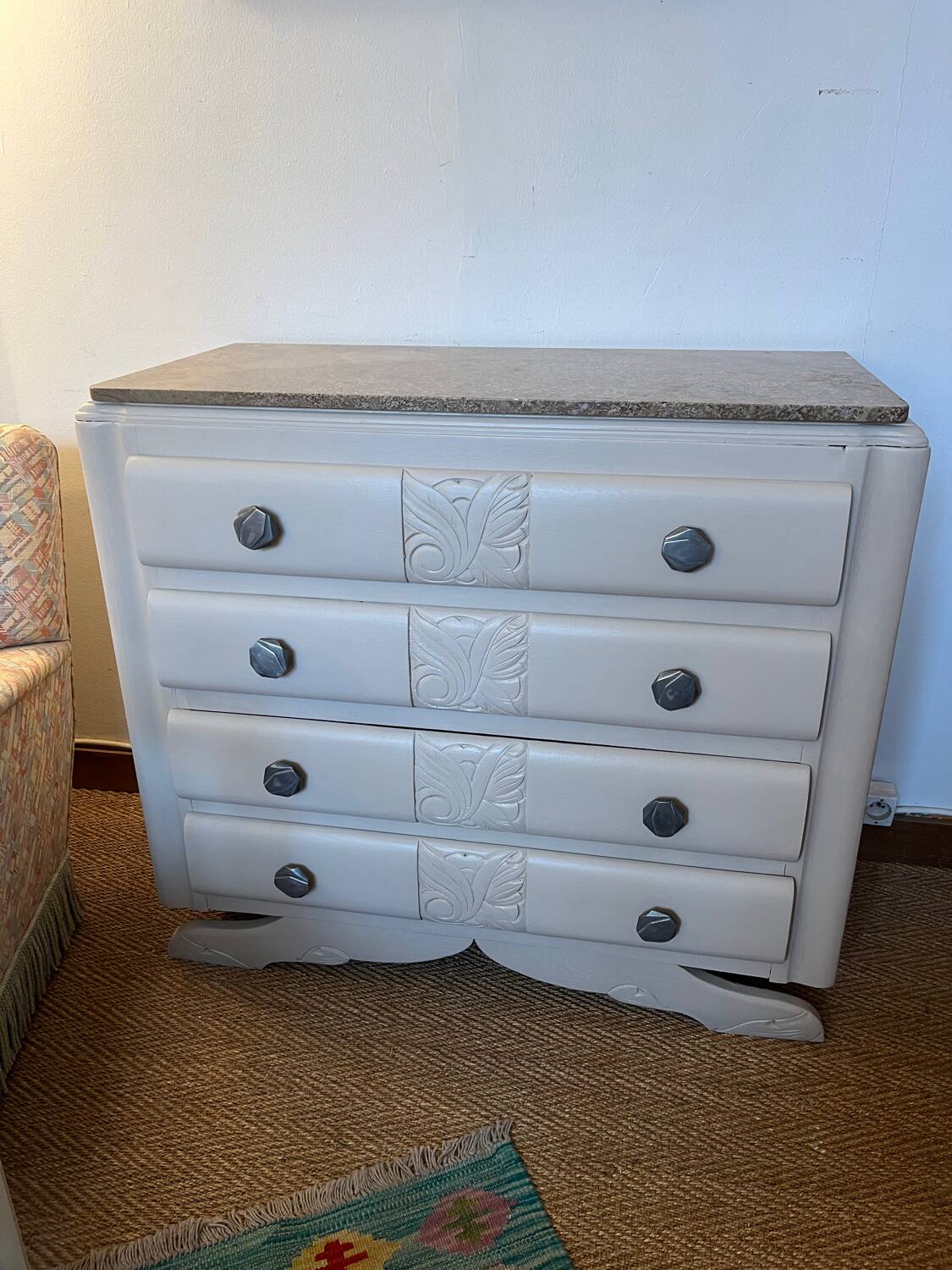Vintage art deco chest of drawers in wood and marble mustache foot