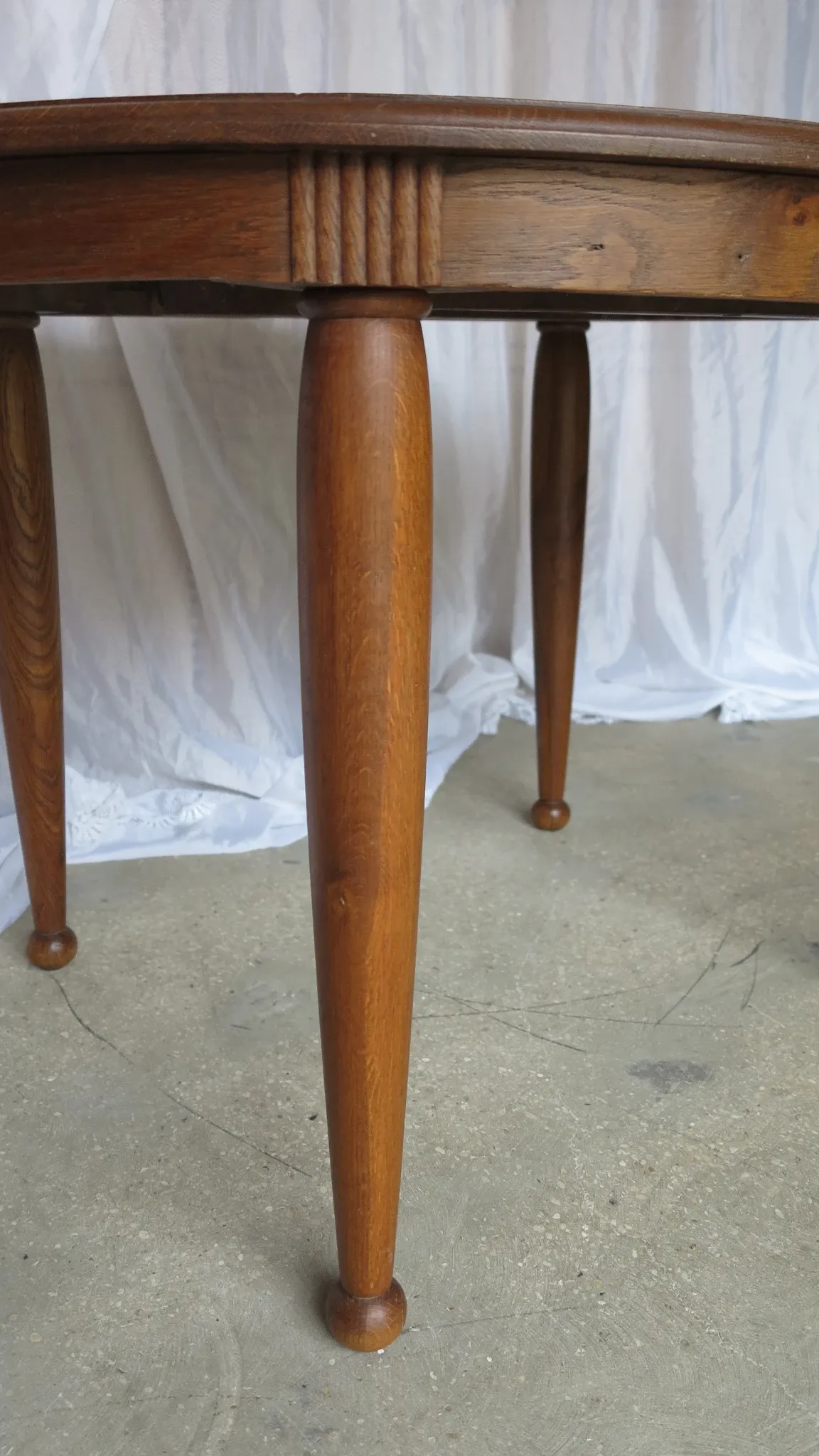 Table de salle à manger années 40