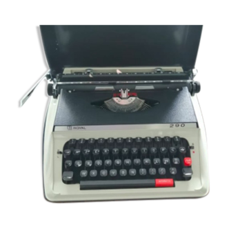 Machine à écrire Royal 290