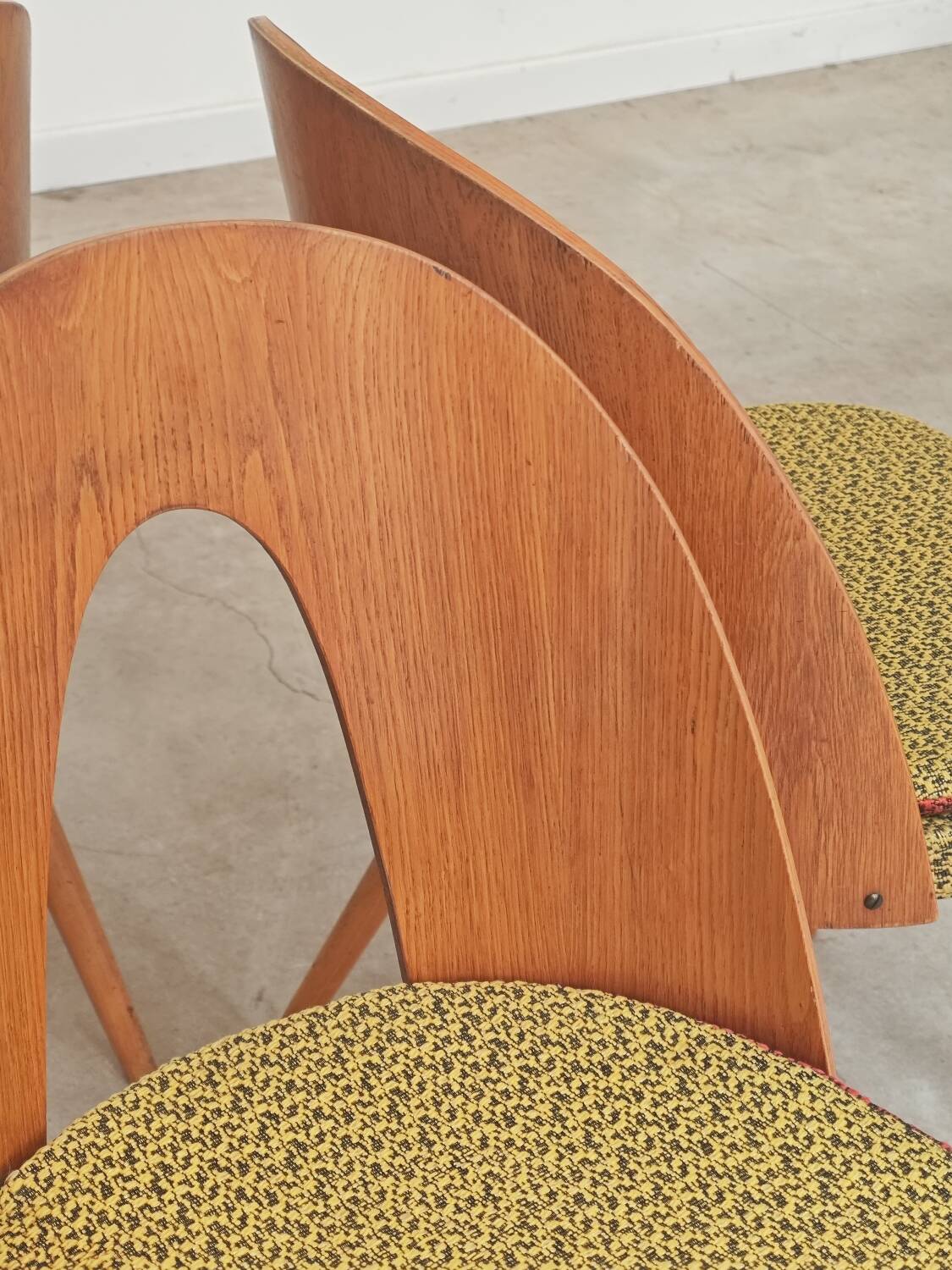 Set of 4 yellow Antonin Suman chairs for Tatra Nabytok 1960