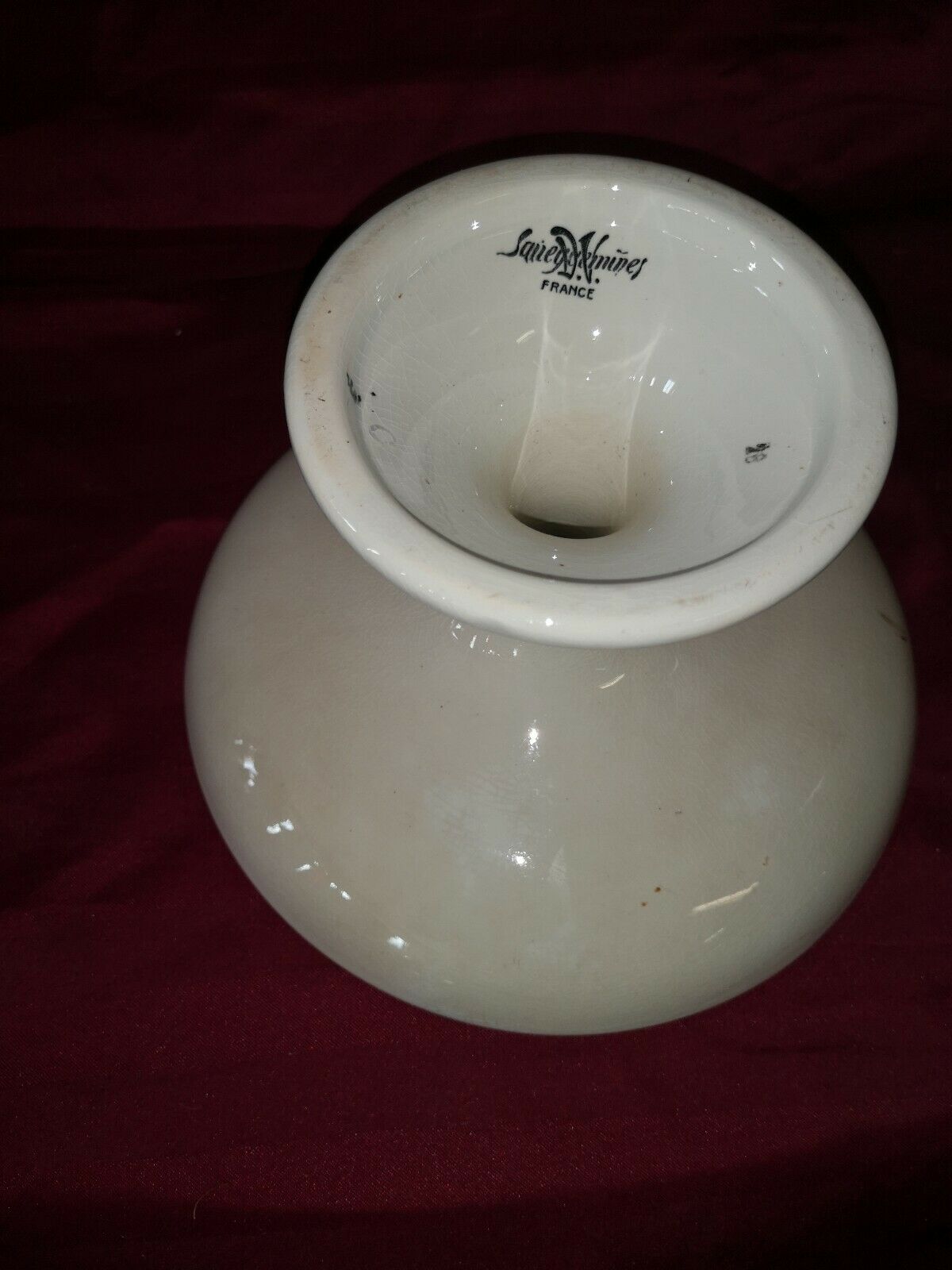 Cut on foot in Sarreguemines floral decoration