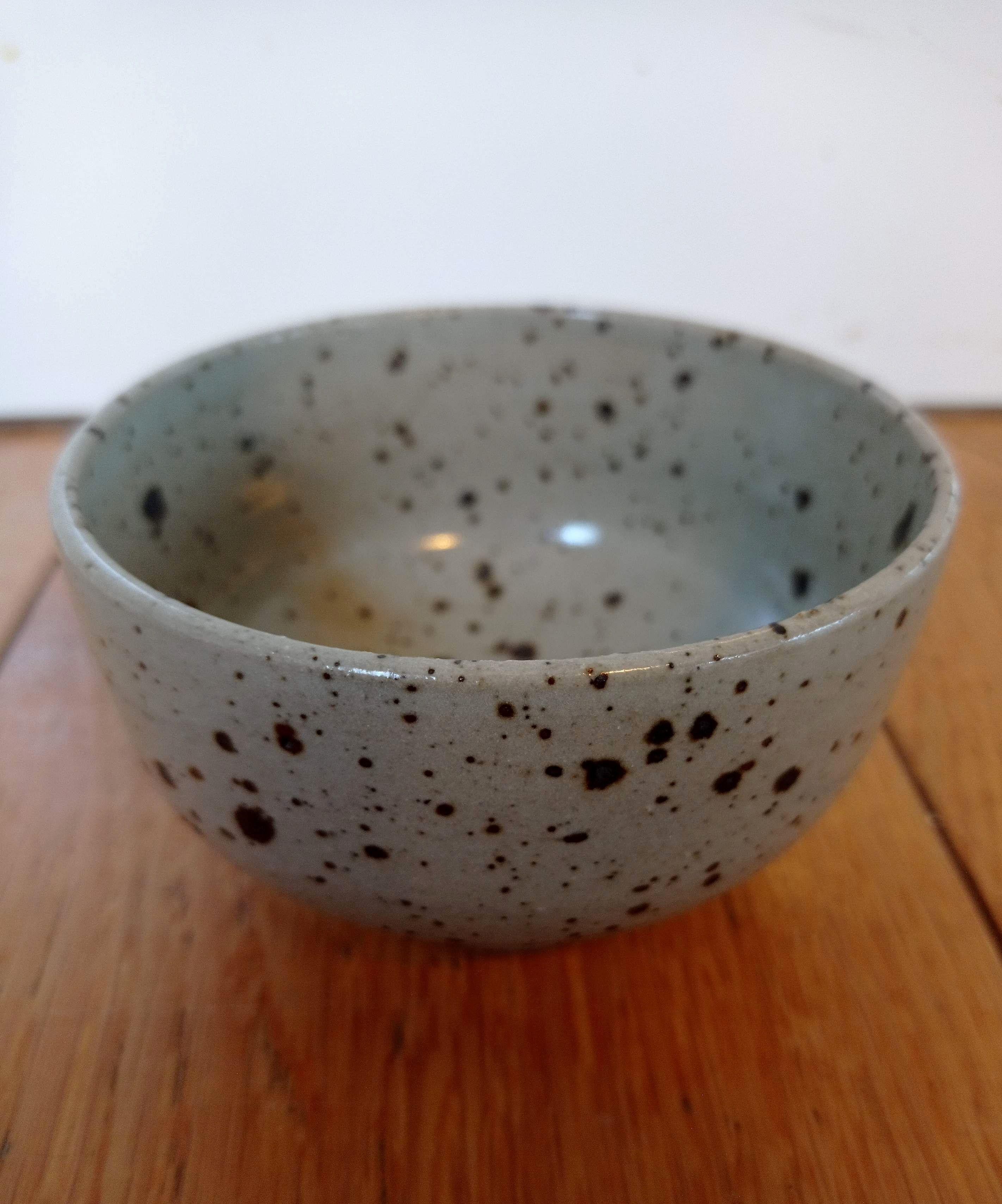 Sandstone bowl of La Borne