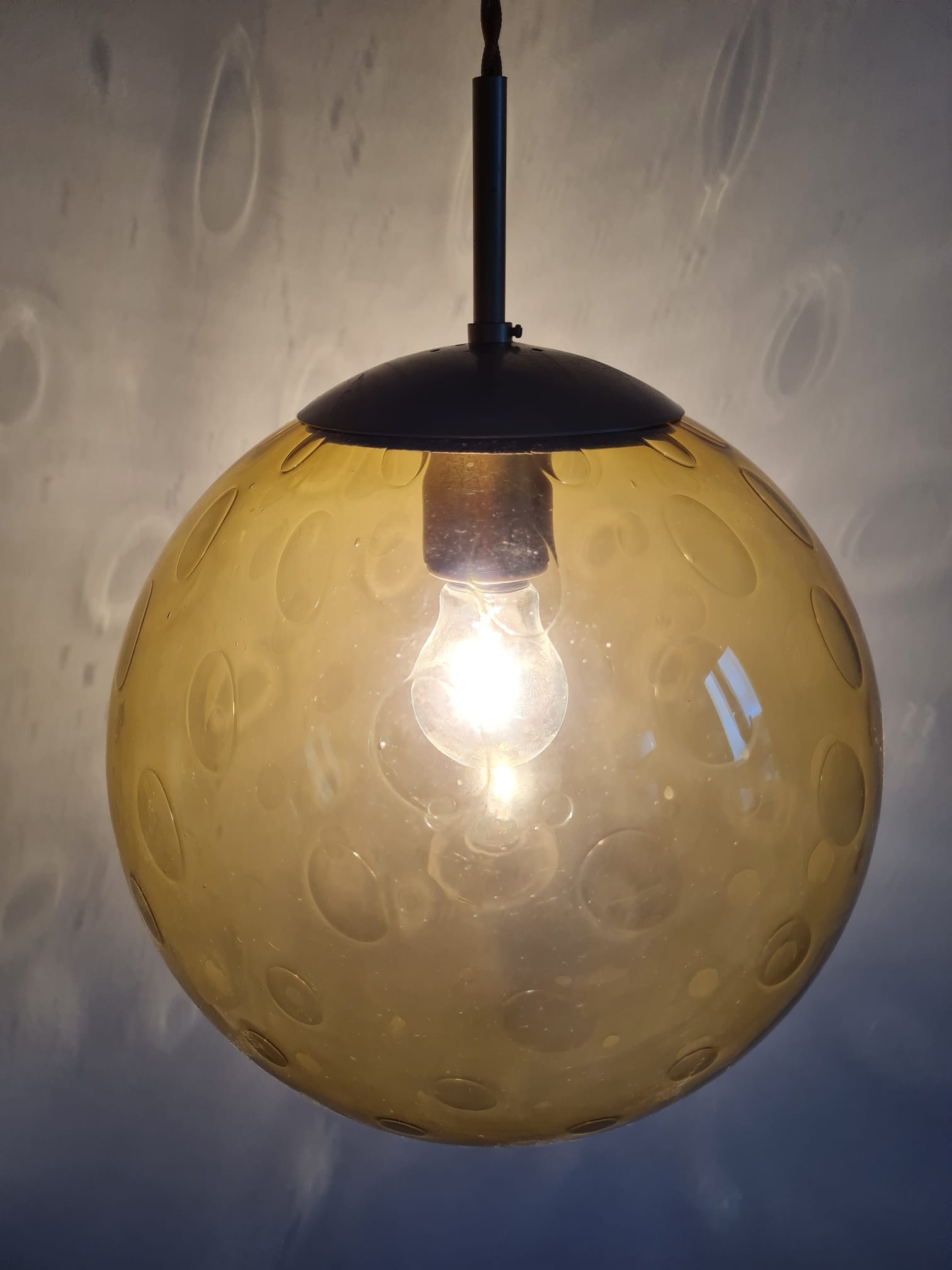 Suspension globe glass smokes amber bubble Peill & Putzler space age
