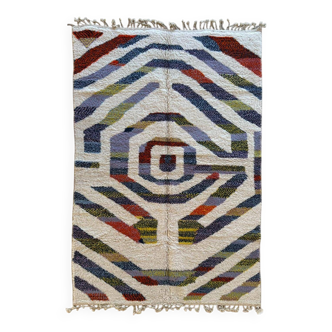 Tapis contemporain en laine
