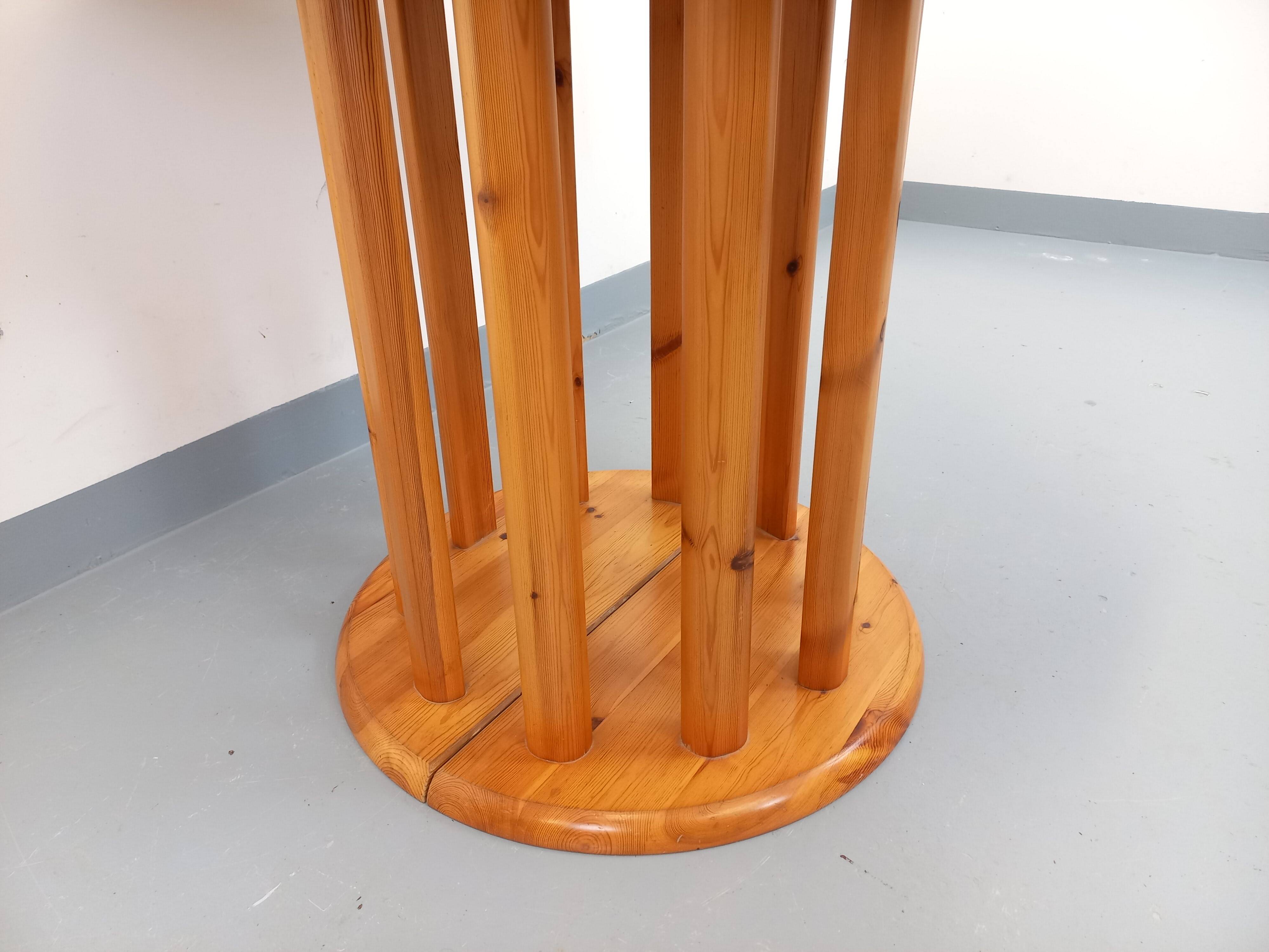 Vintage Scandinavian round dining table Rainer Daumiller in pine.