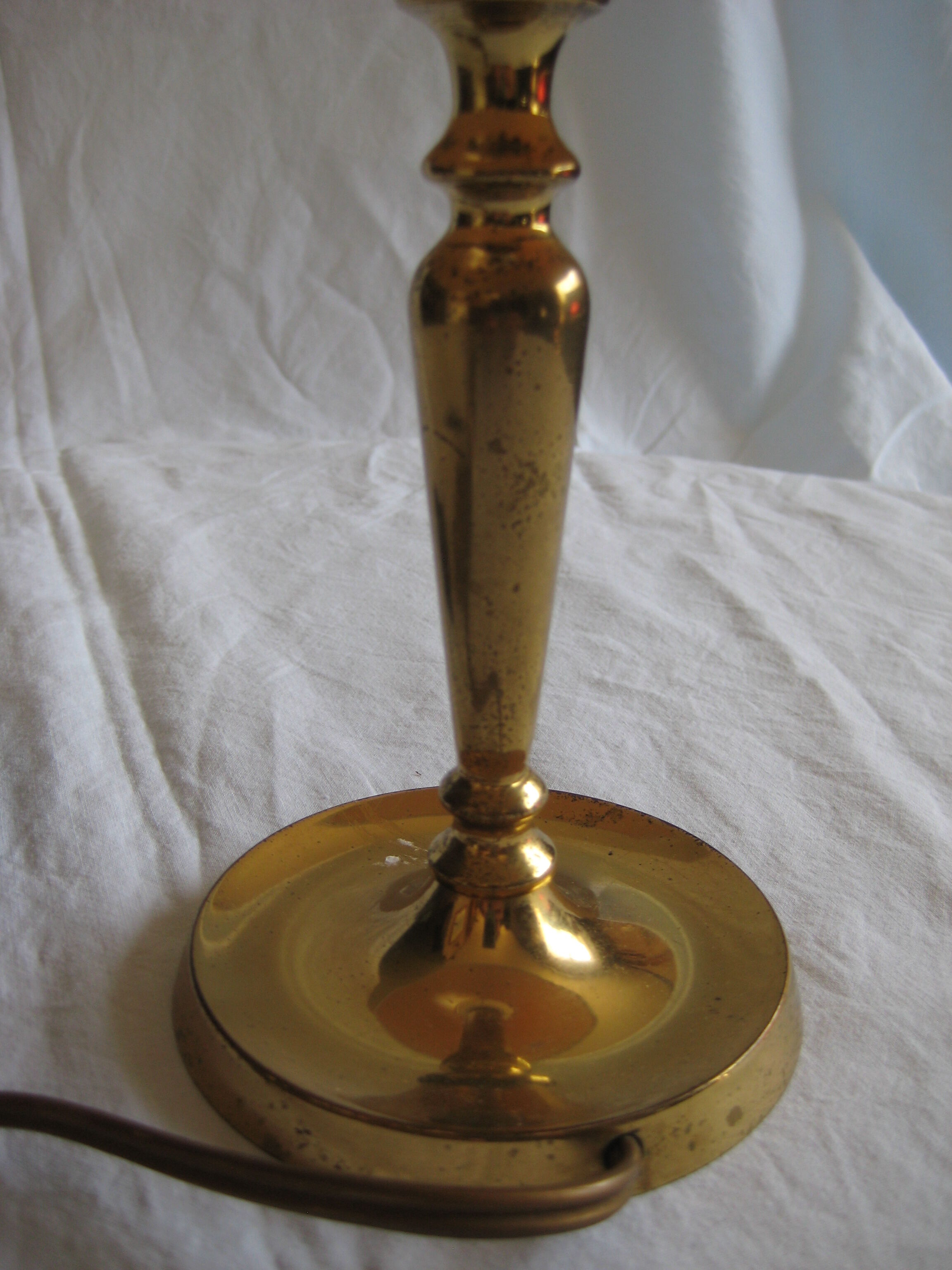 Brass bedside lamp