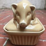 Ceramic cooker for oven