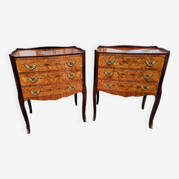 Ancienne paire de grandes tables de chevet en marqueterie bois de rose Style Louis XV