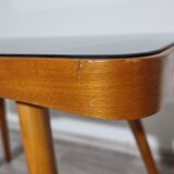 Table basse par Jiri Jiroutek