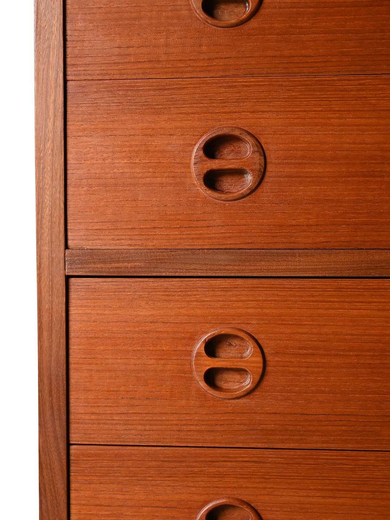 Danish teak chest of drawers from the 1960s by Arne Wahl Iversen