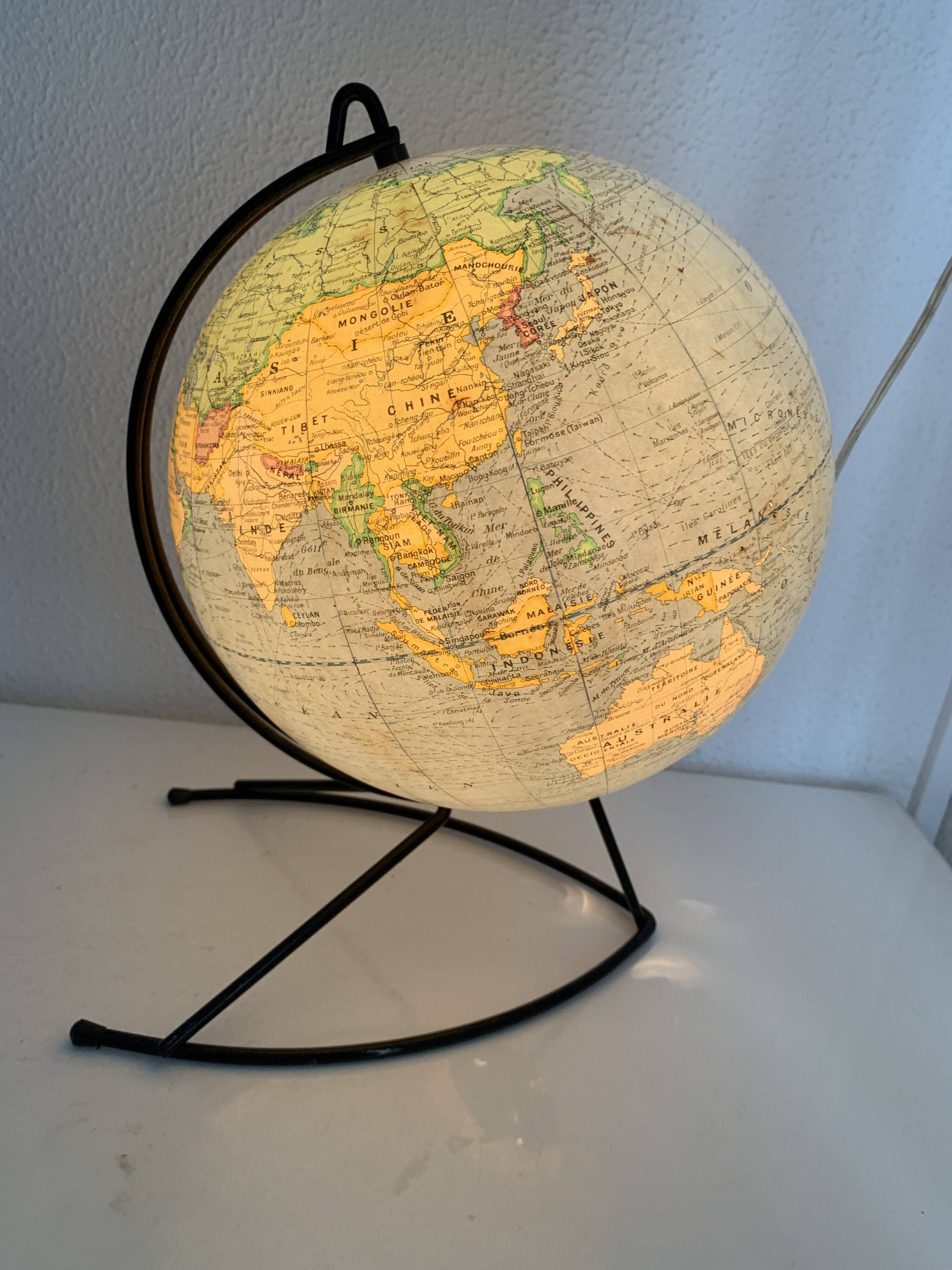 Vintage 1960 globe terrestrial world map Girard Barrère glass - 36 cm