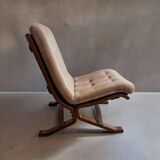 Set of 2 vintage westnofa style club armchairs