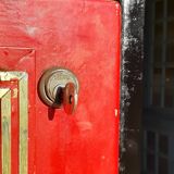 Distributor with tirettes de forain