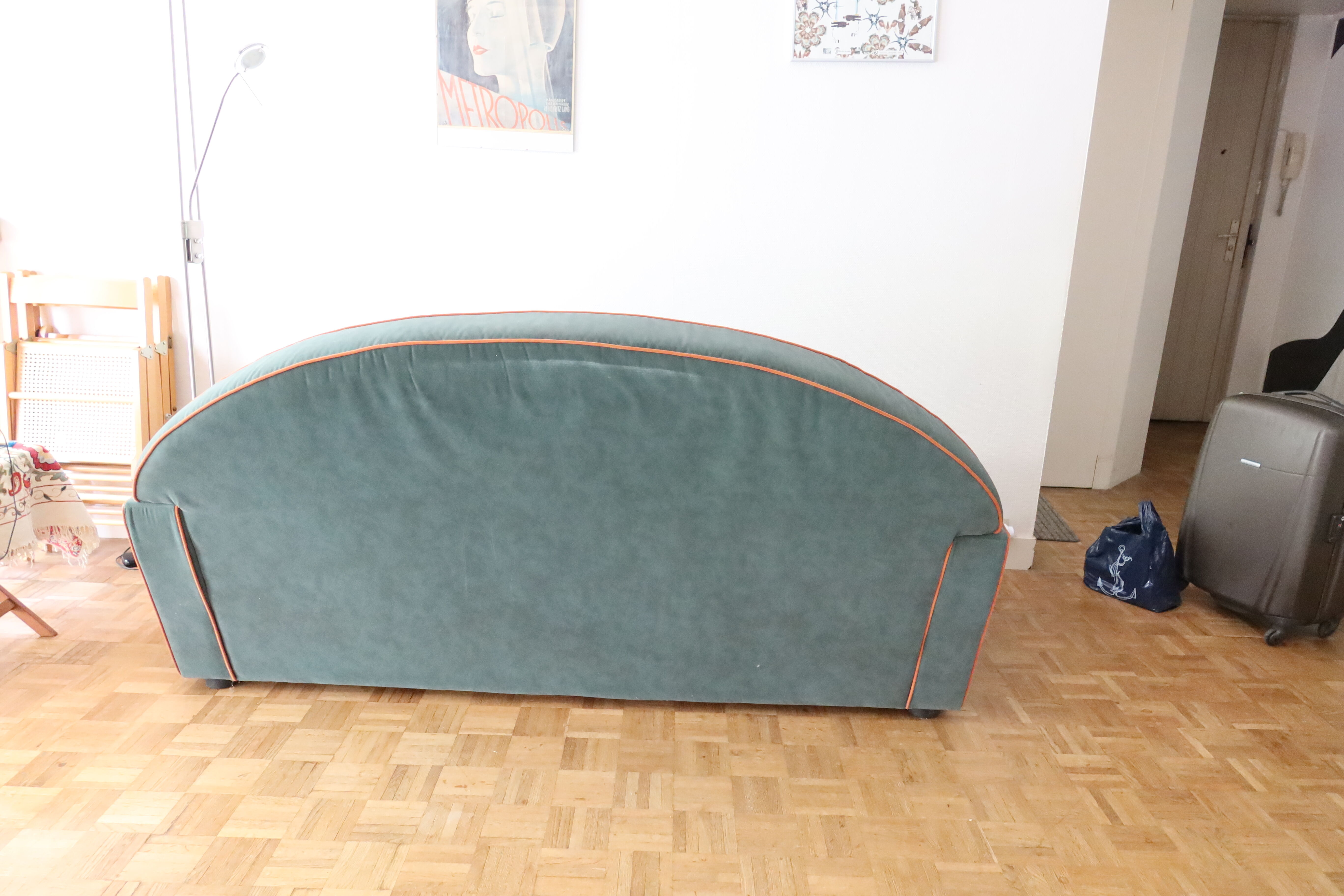 Velvet club sofa - 4 seats - damaged