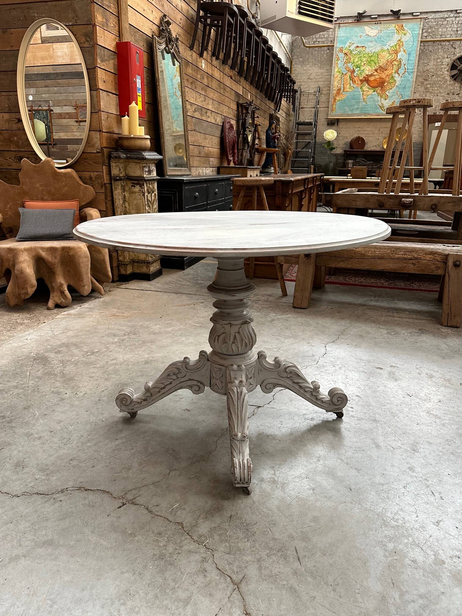 Napoleon 3 patinated mahogany table