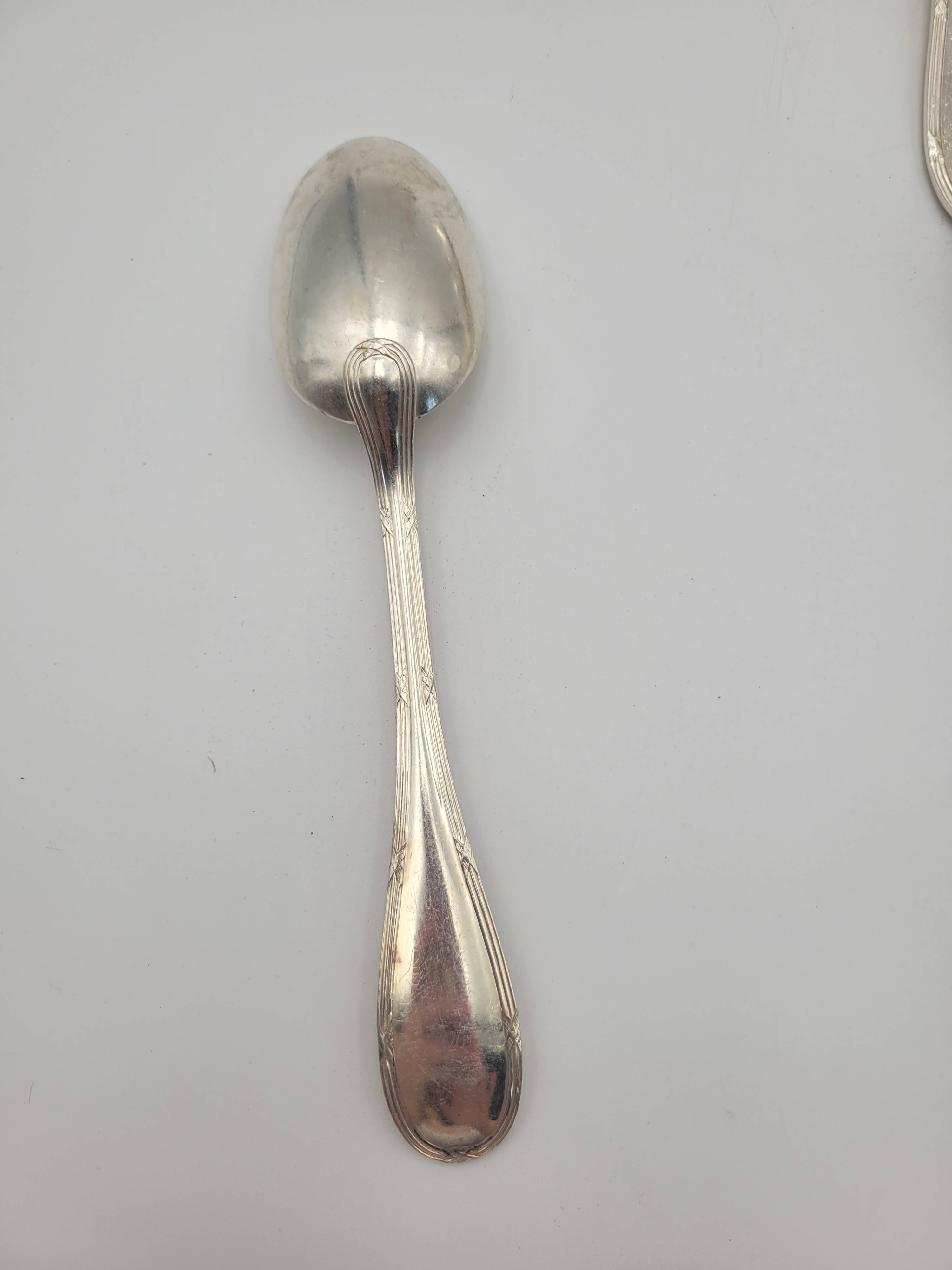 Ravinet d'Enfer silver plated cutlery set 38 pieces