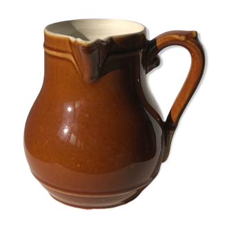 Pitcher in light brown sandstone glazed side handle