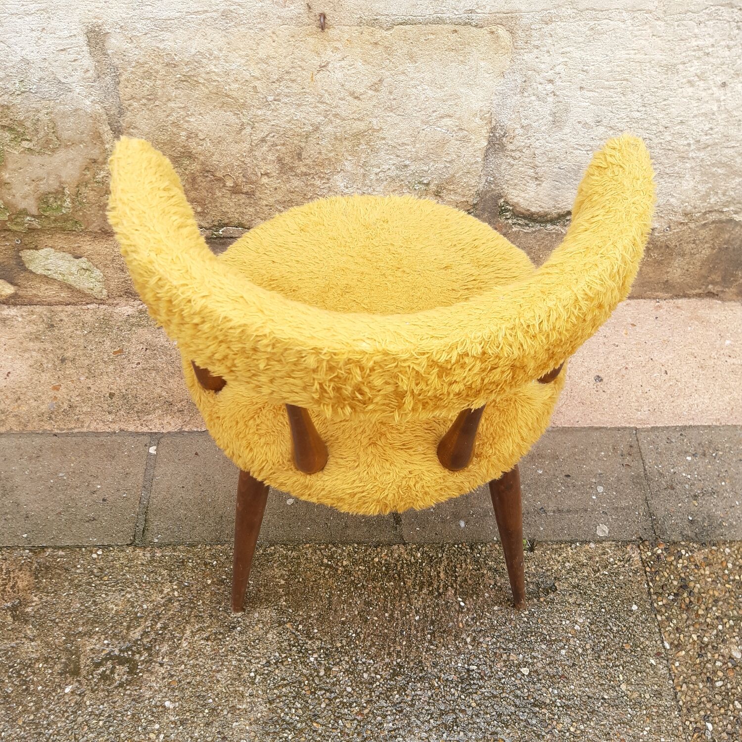 Mustard moumoute armchair