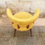 Fauteuil moumoute moutarde