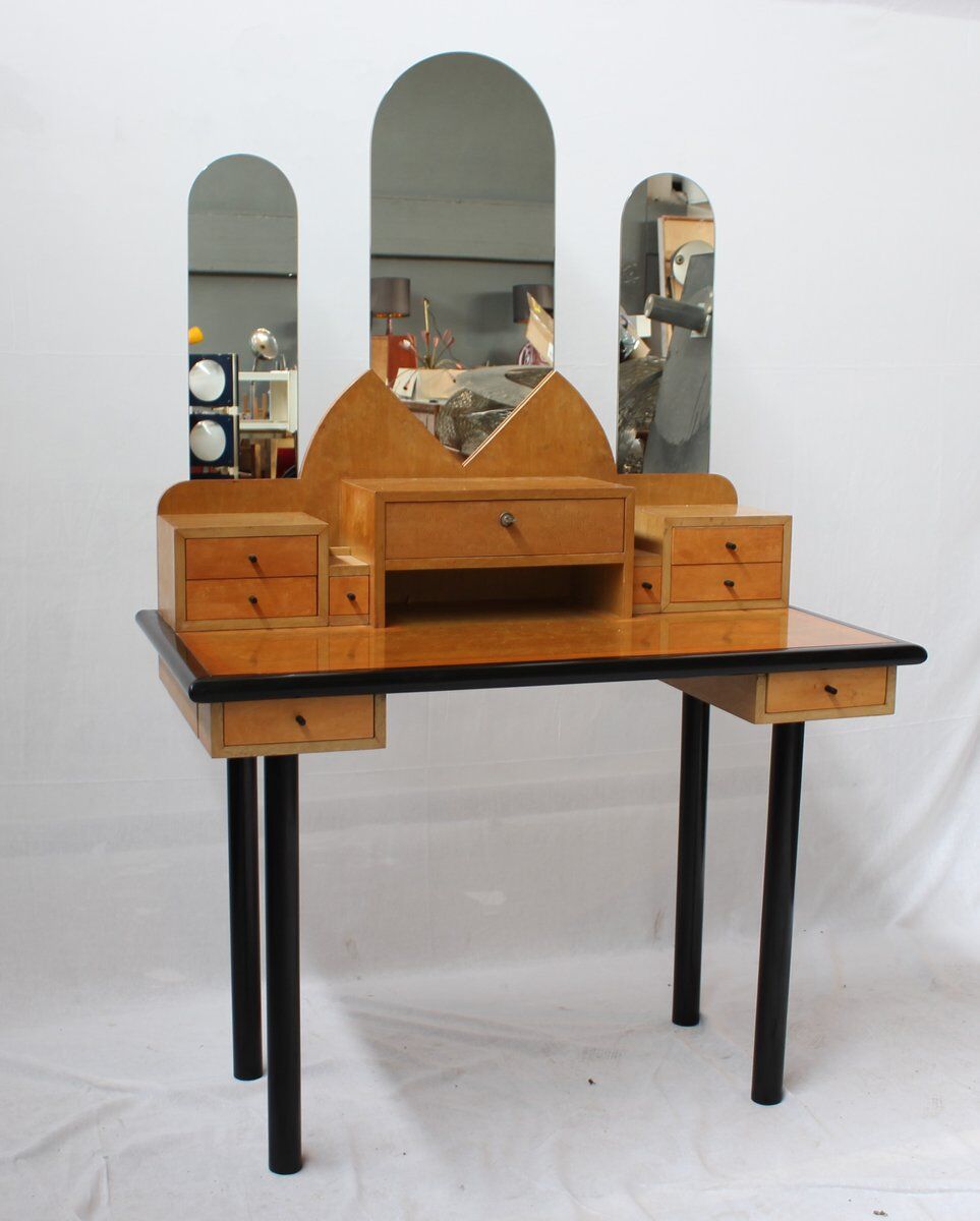 Hairdresser of Saporiti Italia 70s