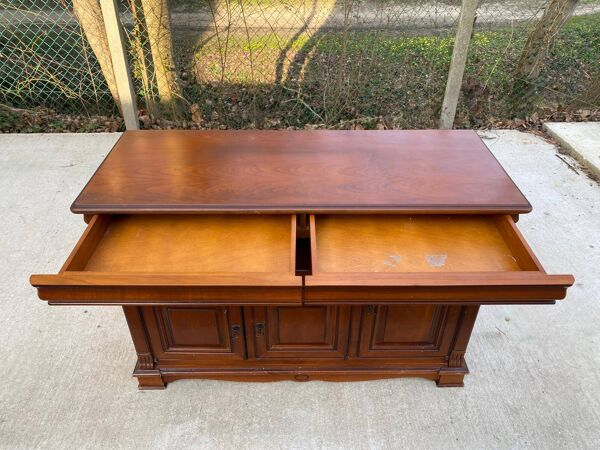 Buffet Louis Philippe campagnard en bois avec 2 tiroirs et 3 portes 126cm