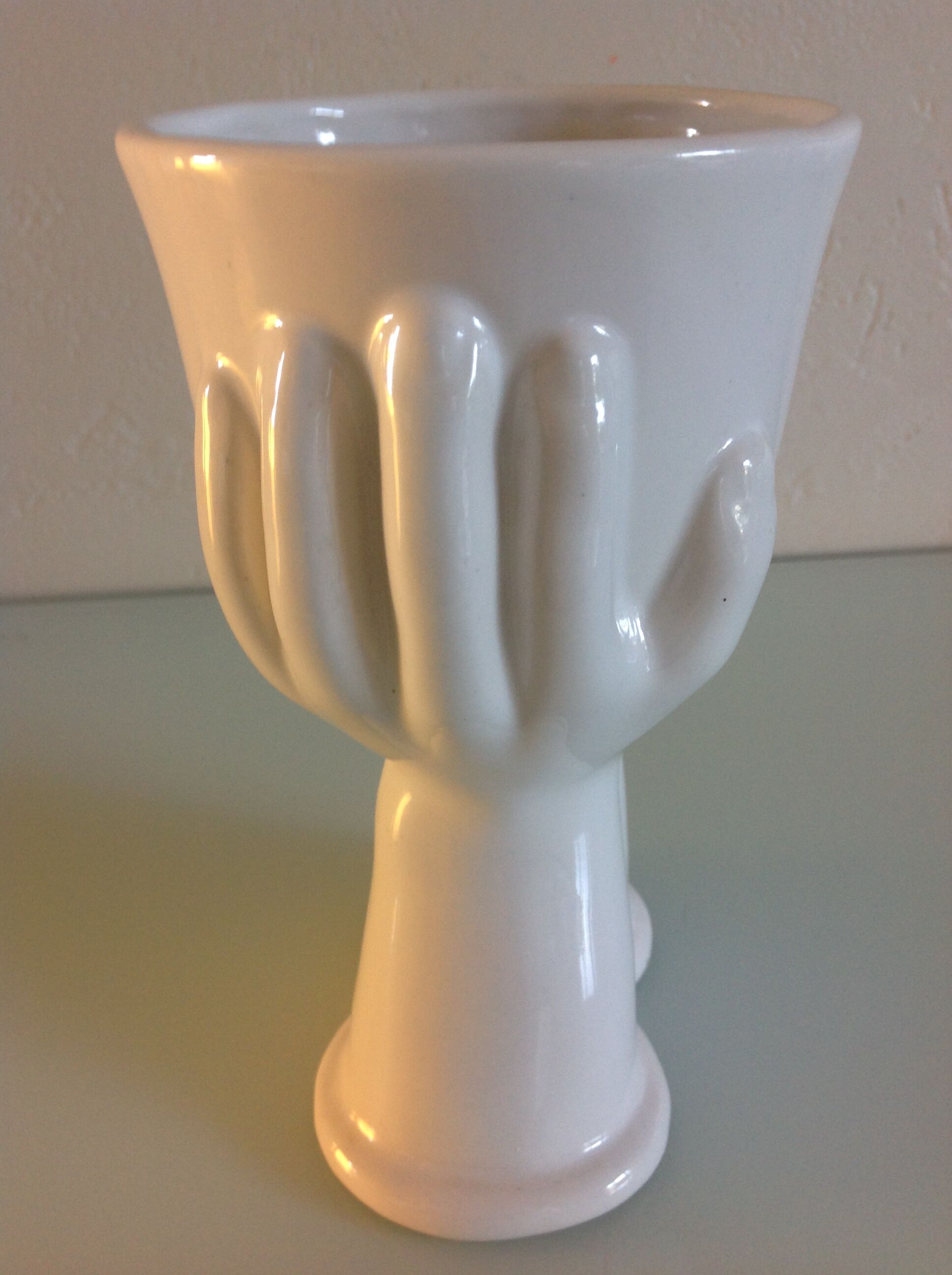 Vase Bowl shape of hands white ceramic vintage