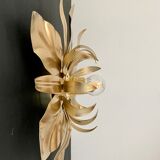Vintage wall lamp golden leaves