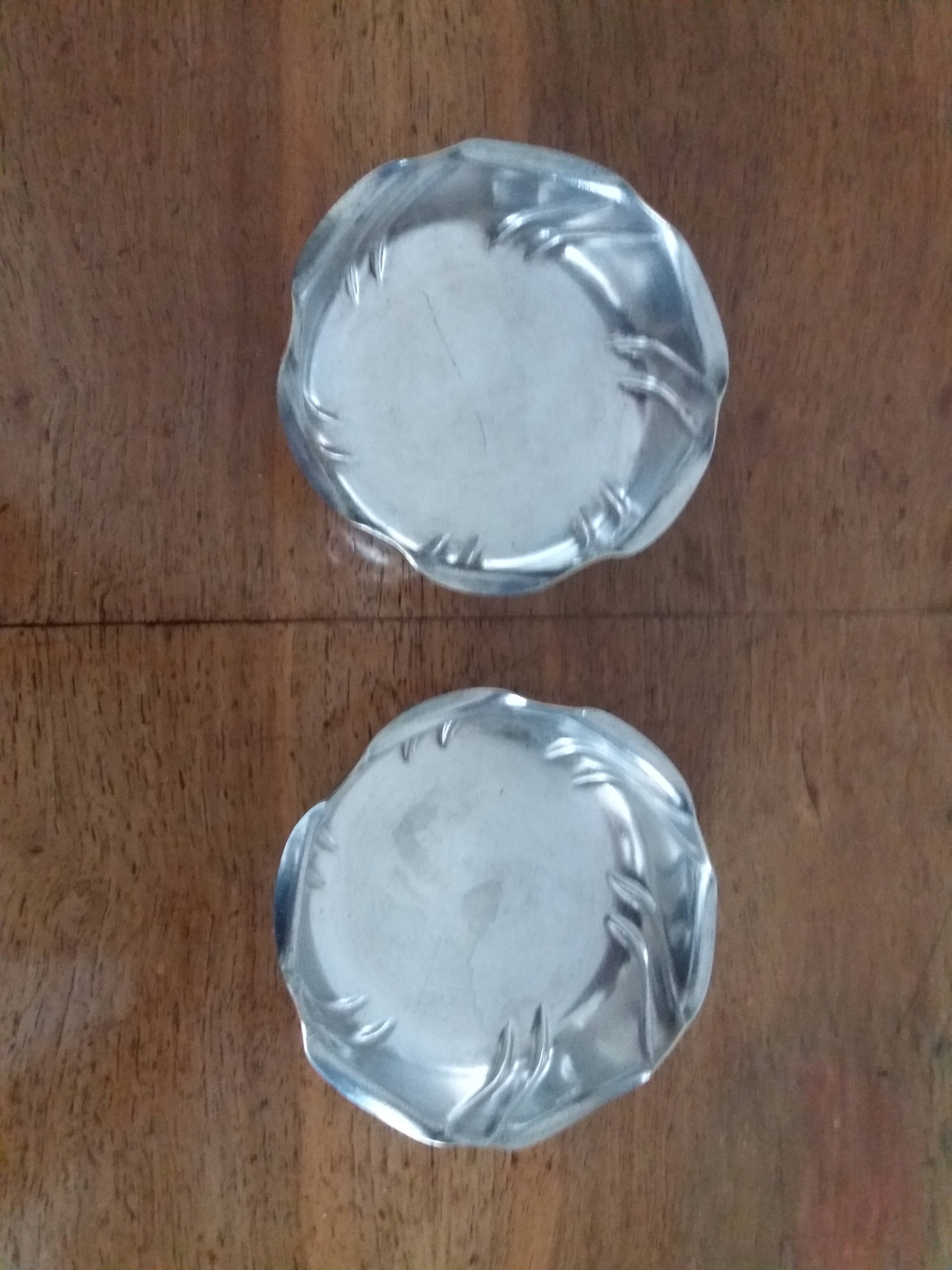 PAIR OF ART DECO SILVER-PLATED CUPLES