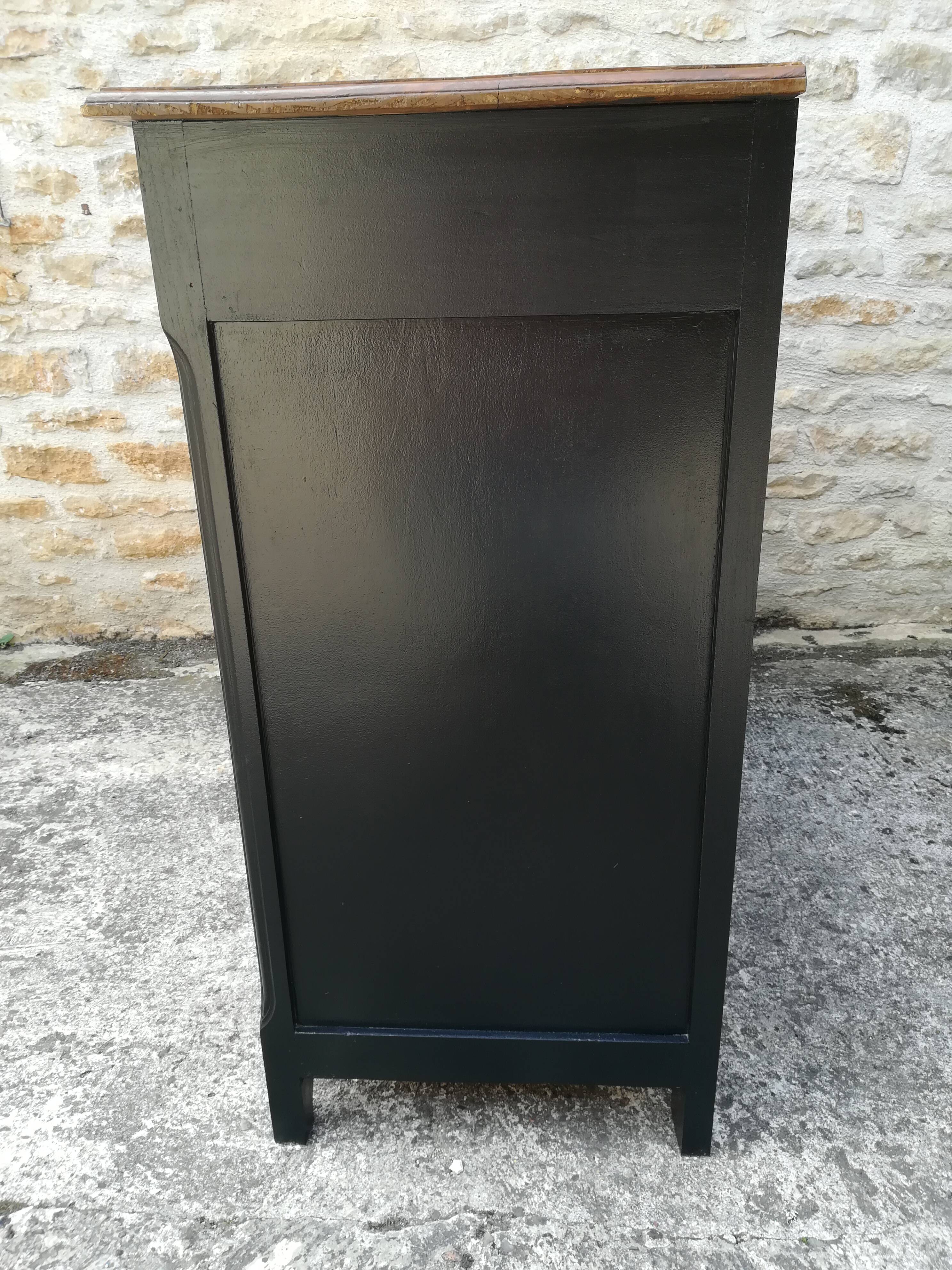 Vintage parisian buffet