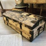 Coffre en bois