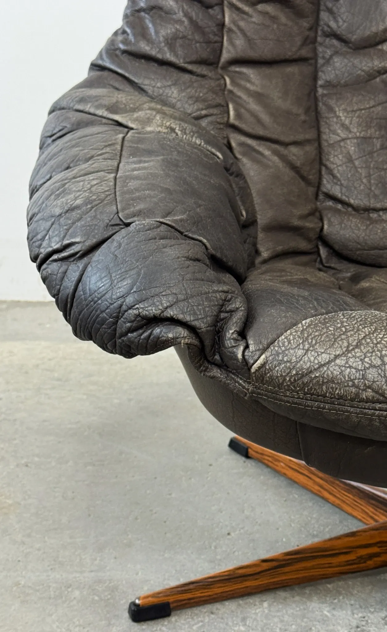 "Silhouette" armchair, designed by H.W. Klein, Denmark, 1970s, mid-c, vntg