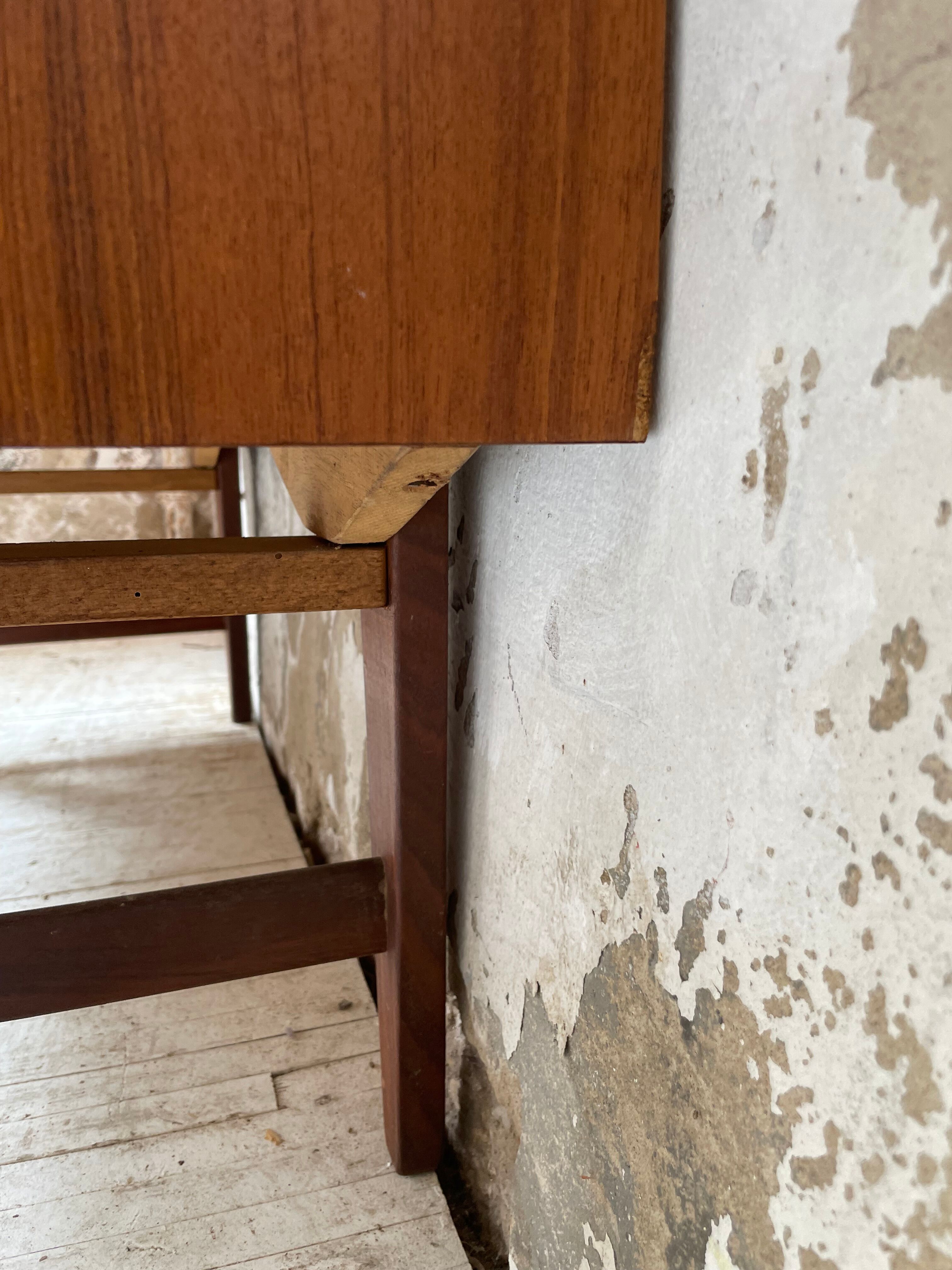 Secretary Samcom teck 1960