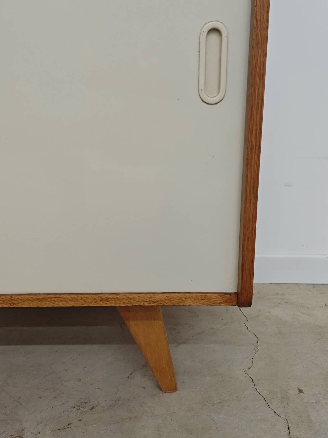 Wooden buffet U 452 pink by Jiri Jiroutek for Intérier Praha 1960