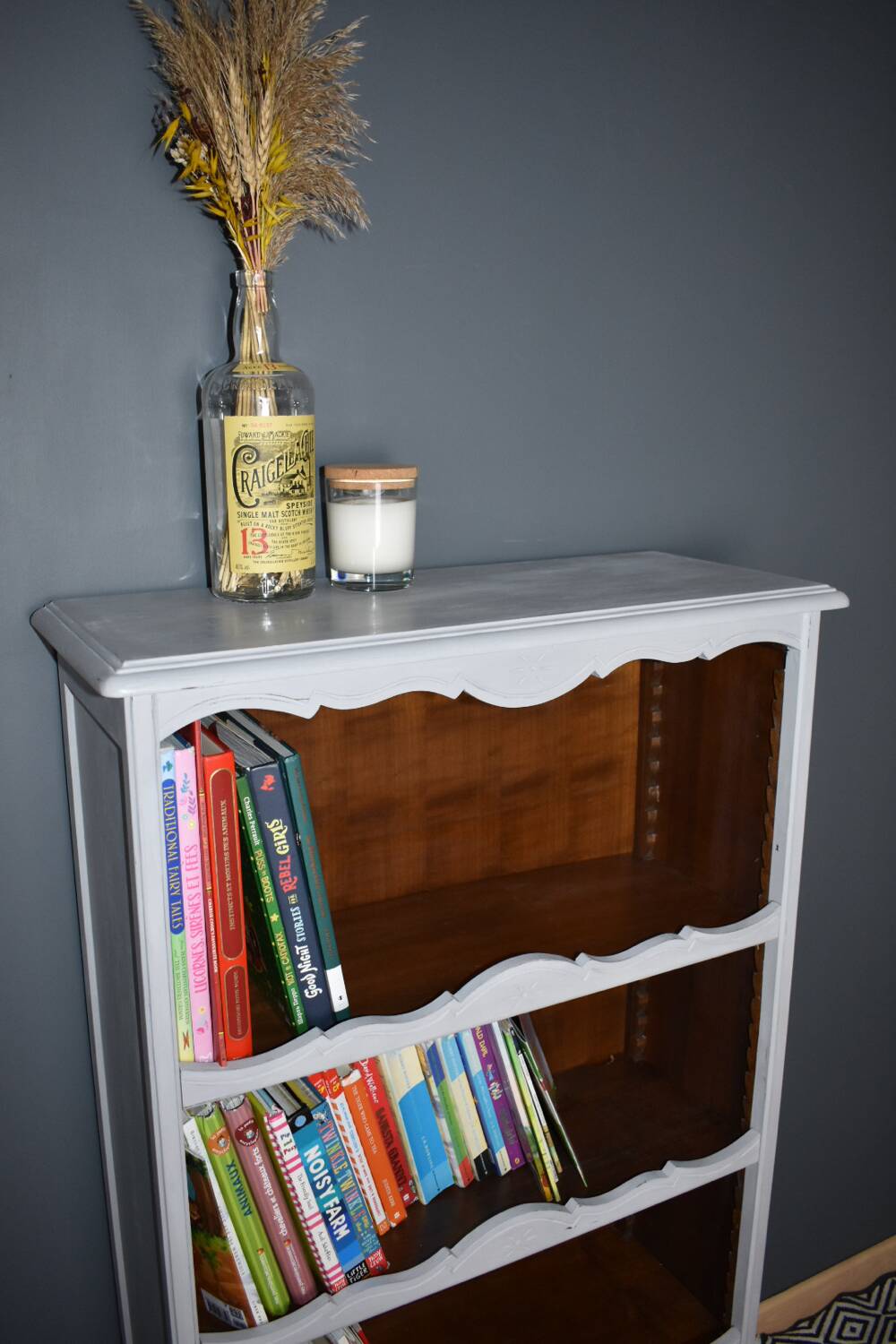 Petite bibliothèque / étagère