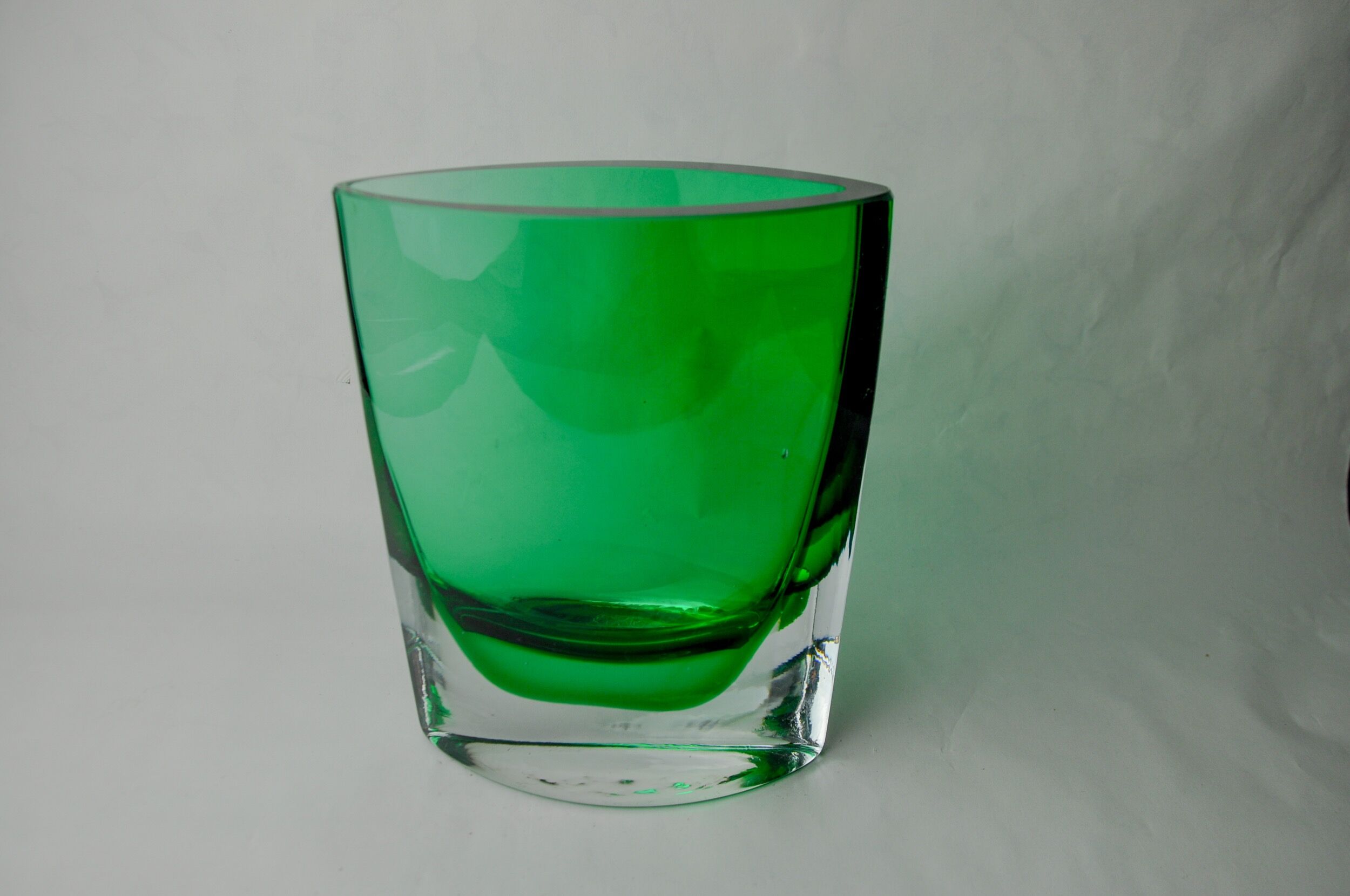 Green sommerso vase by seguros, Murano glass, Italy, 1980