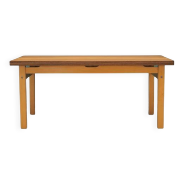 Table en hêtre, design polonais, années 1980, fabricant : OFM