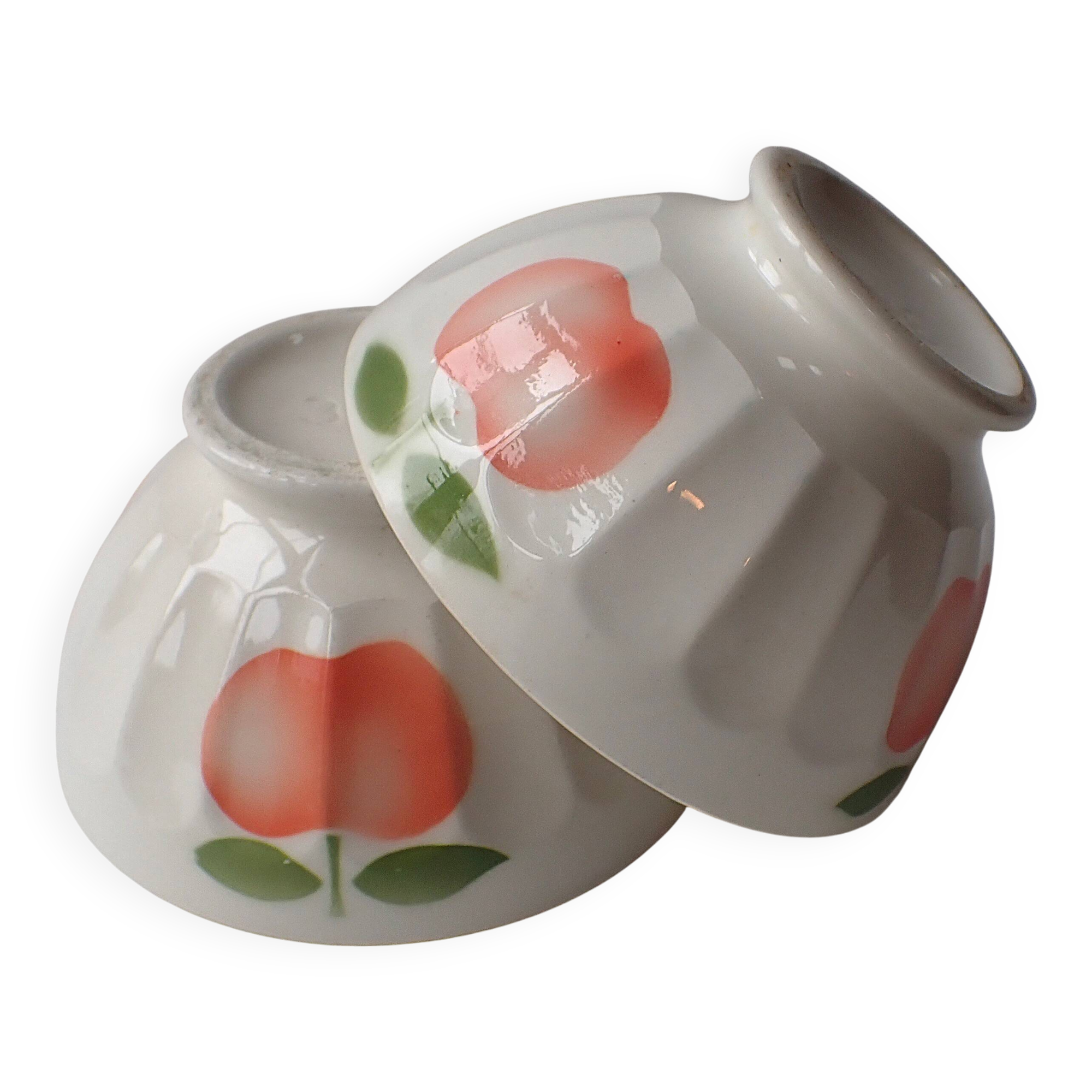 Lot de 2 anciens bols à facettes - motif pomme (ou pêche)